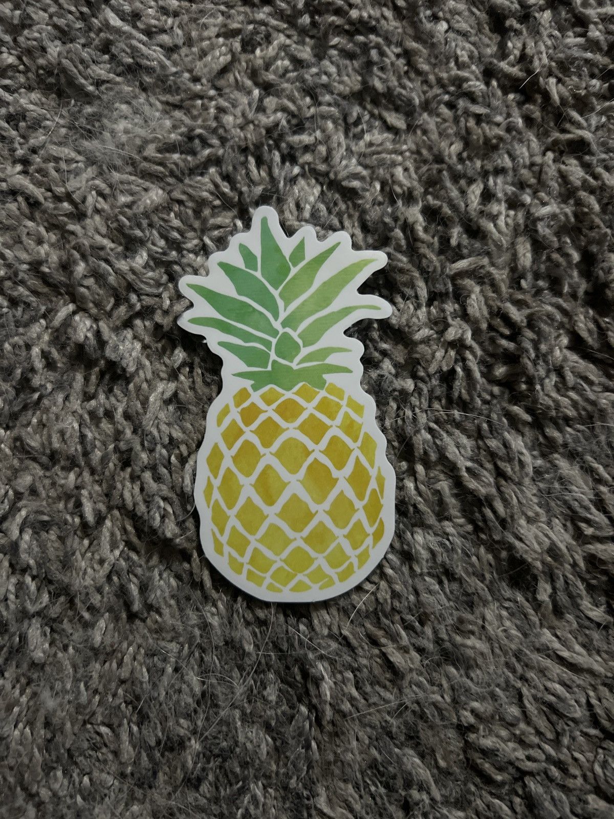 Hypebeast × Vintage Pineapple Sticker Size ONE SIZE - 1 Thumbnail