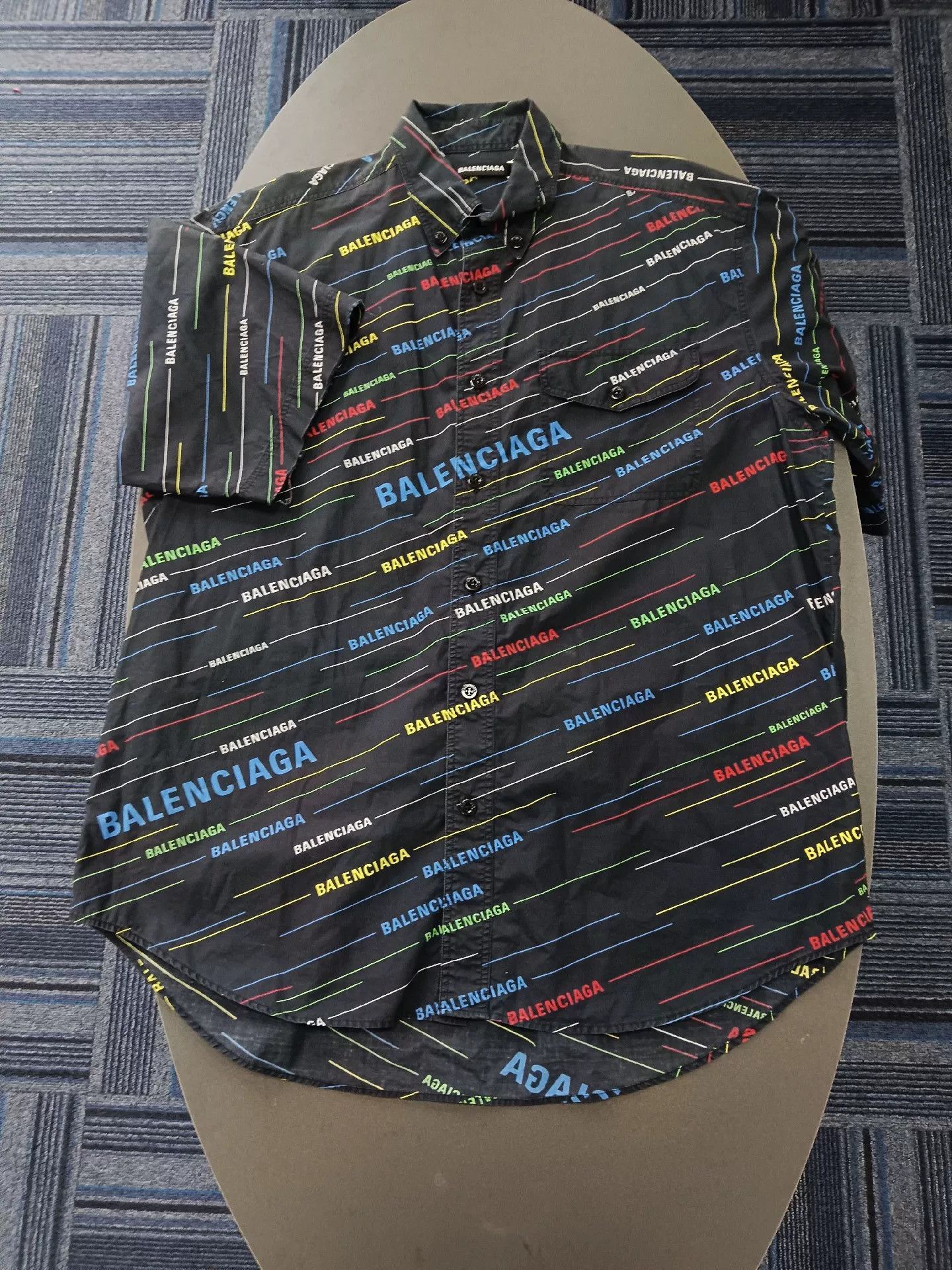 Balenciaga balenciaga printed short sleeve shirt black. Size US M / EU 48-50 / 2 - 1 Thumbnail