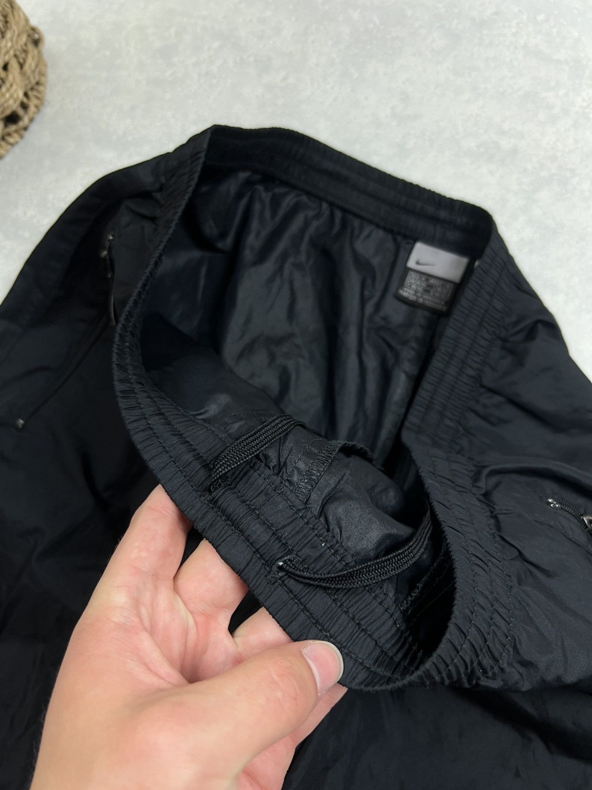Nike 90s Nike Swoosh Vintage Drill Gorpcore Parachute Nylon Pants Size US 32 / EU 48 - 4 Thumbnail