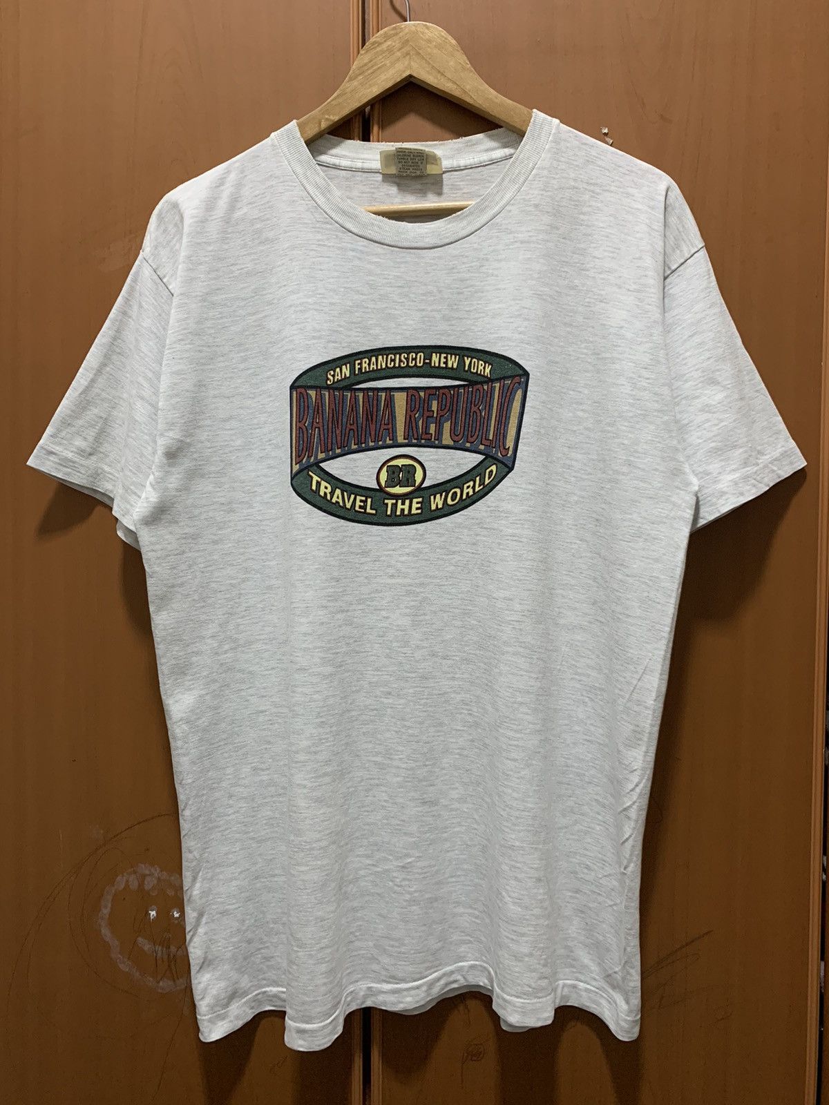 Banana Republic Vintage Banana Republic Medium Tee Size US M / EU 48-50 / 2 - 1 Thumbnail