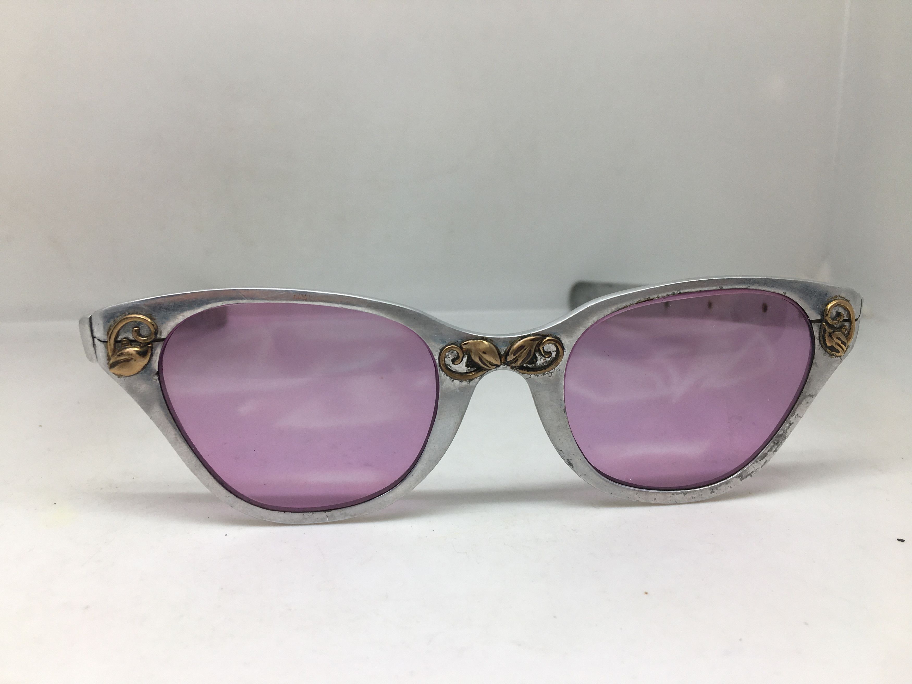 Vintage Vintage 50s TURA Woman Aluminum Silver Cateye Sunglasses Size ONE SIZE - 1 Thumbnail