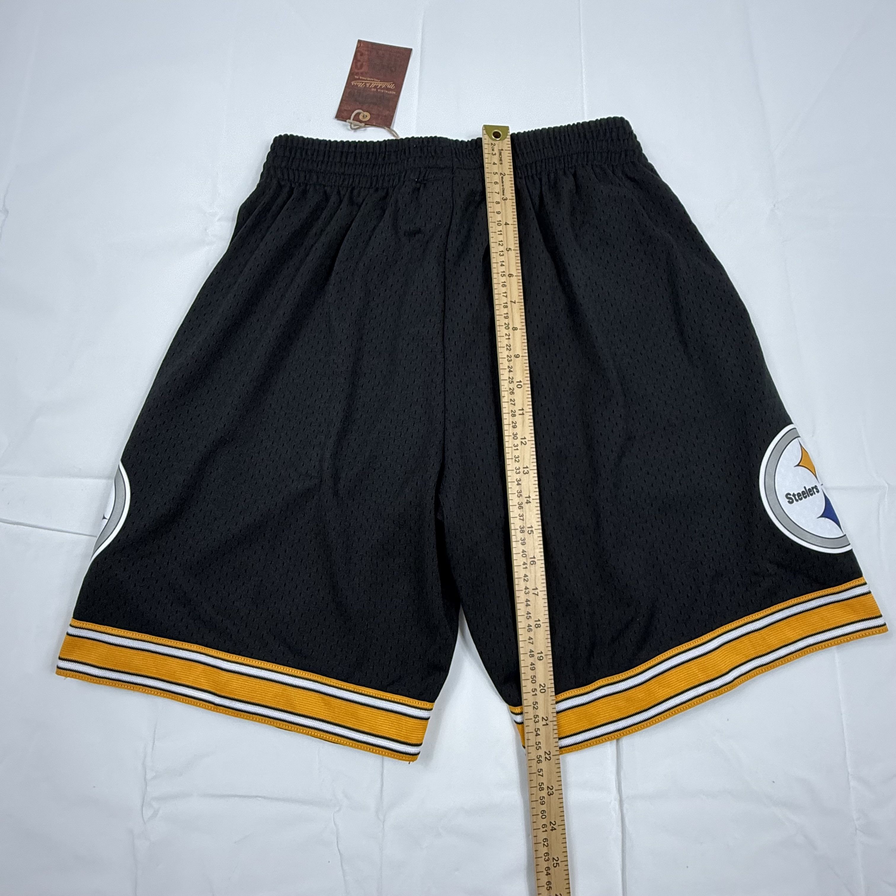 Mitchell & Ness Mitchell & Ness Pittsburgh Steelers NFL Mesh Shorts Size US 32 / EU 48 - 7 Thumbnail