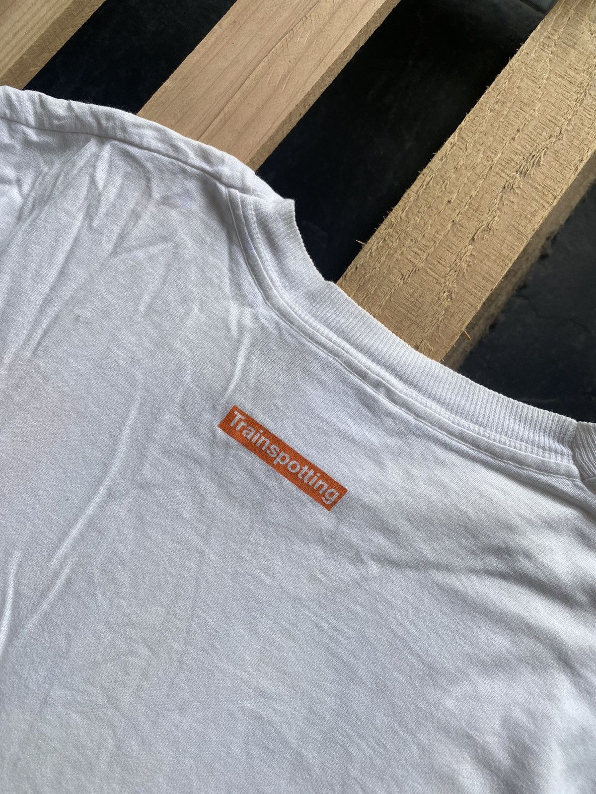 Vintage Vintage 90s Trainspotting Mark Renton Indie Film Tshirt Size US M / EU 48-50 / 2 - 10 Thumbnail