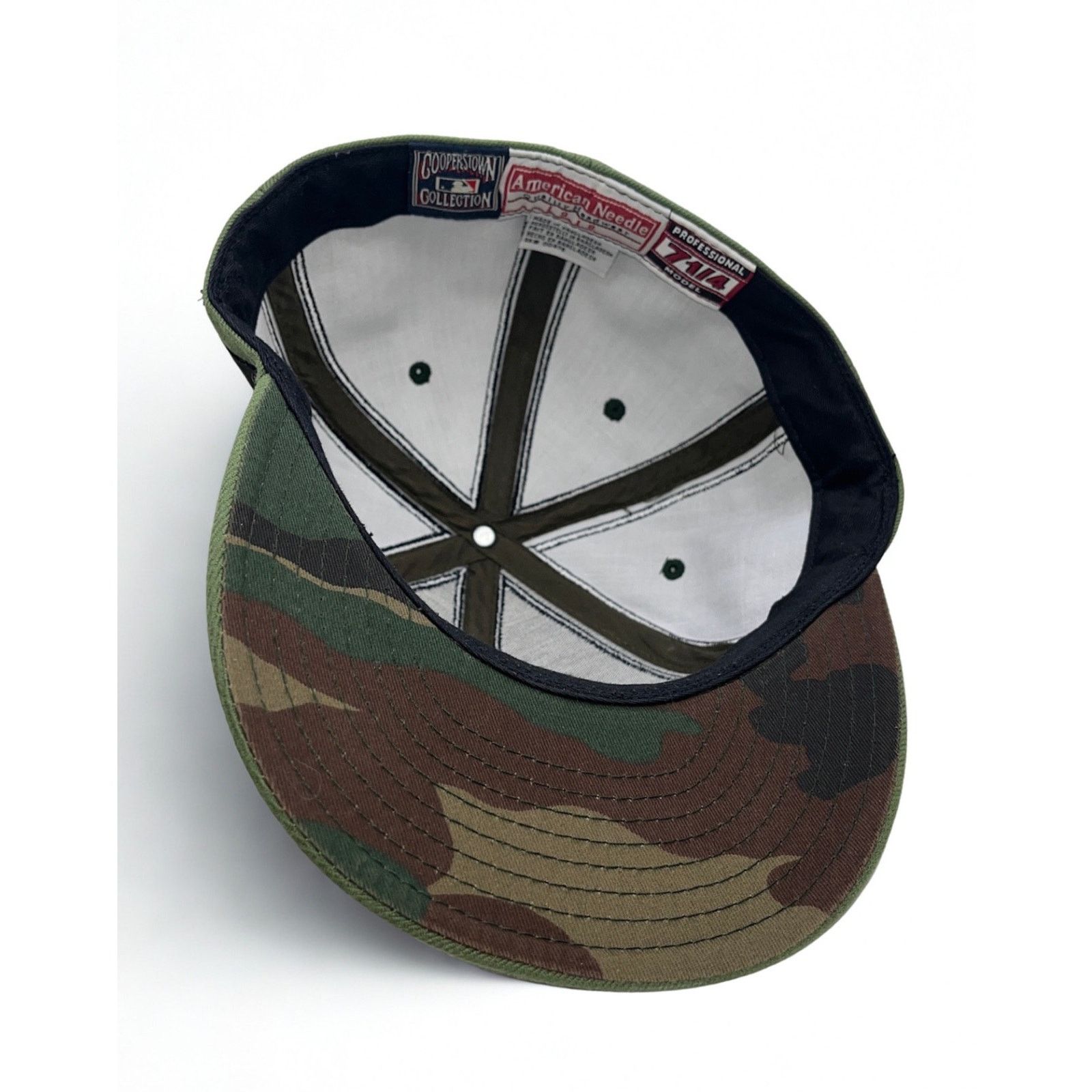 American Needle New York Yankees MLB Camo Fitted Hat 7 1/4 American Needle Size ONE SIZE - 7 Thumbnail
