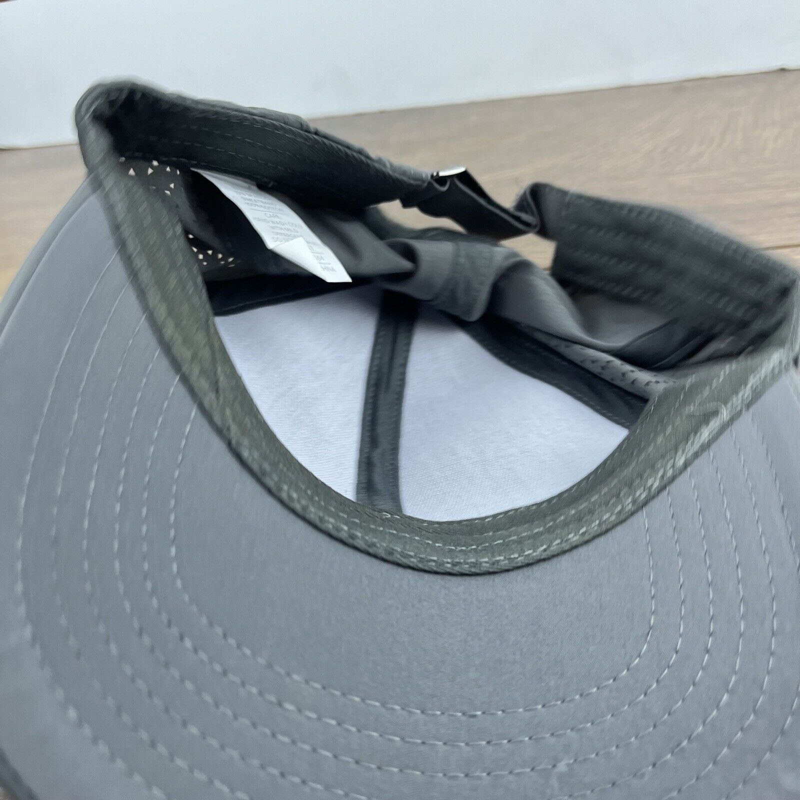 Other Gray Athletic Hat Running Cap Hat Gray Hat Adjustable Hat Gr Size ONE SIZE - 14 Thumbnail