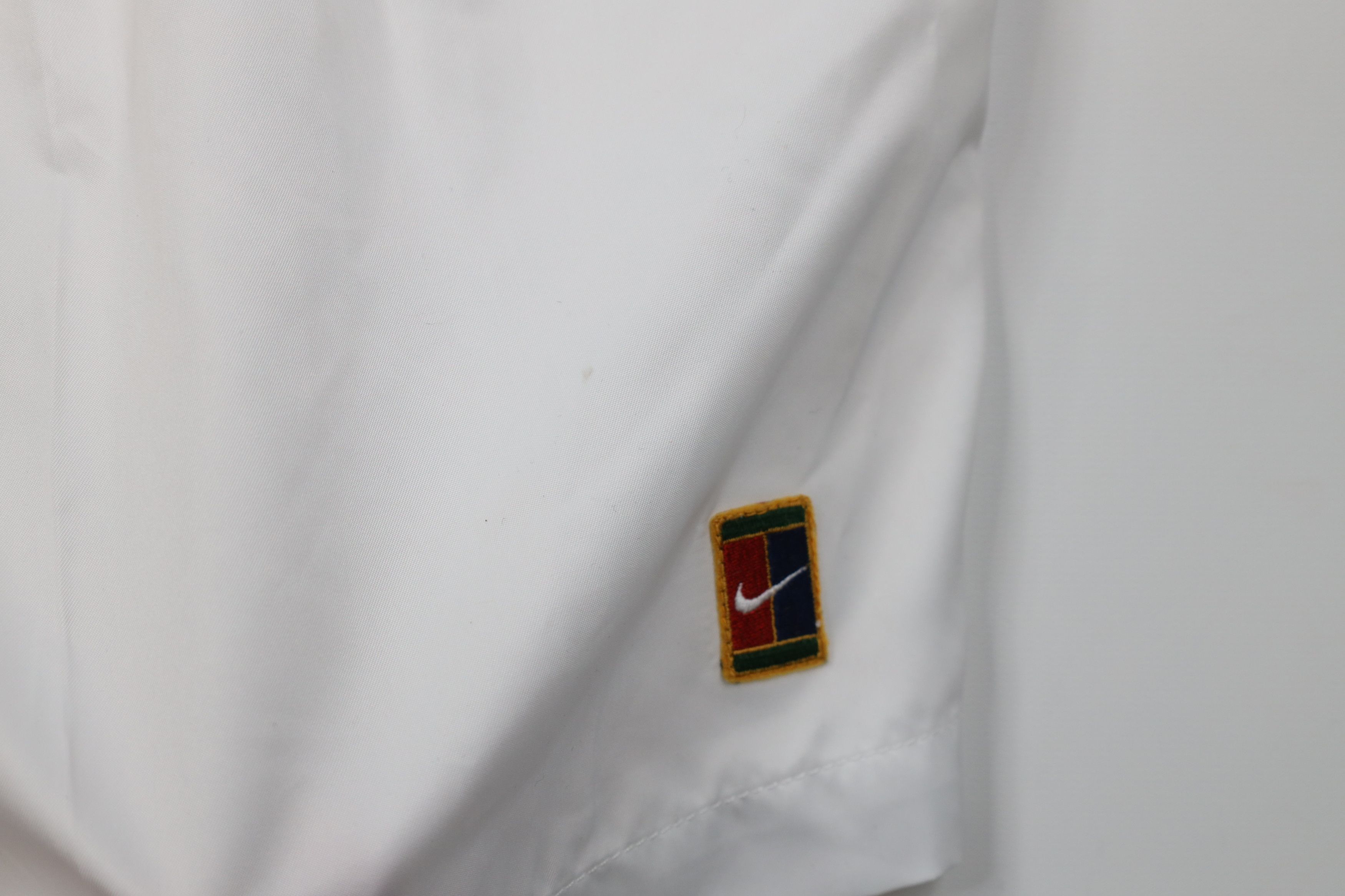 Nike Vintage 90s Nike Challenge Court Above Knee Tennis Shorts Size US 36 / EU 52 - 6 Thumbnail