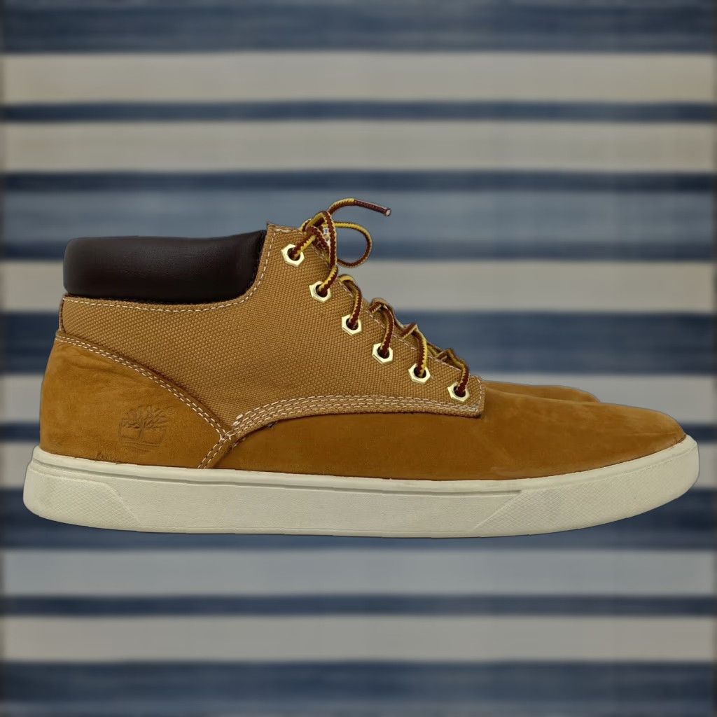 Timberland TIMBERLAND Groveton Chukka Boots Men display picture 1
