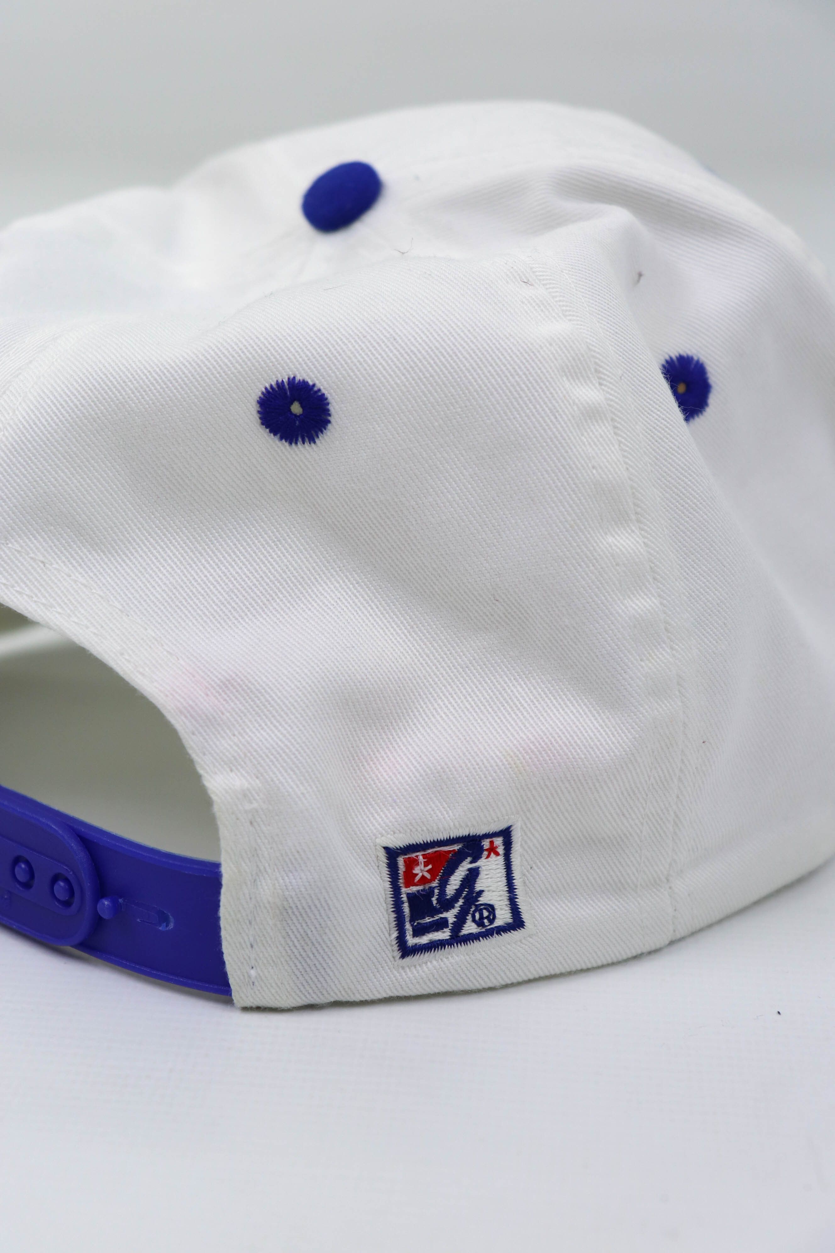 NCAA 90s Vintage UCLA Bruins '95 National NCAA Seattle Cap Size ONE SIZE - 10 Thumbnail