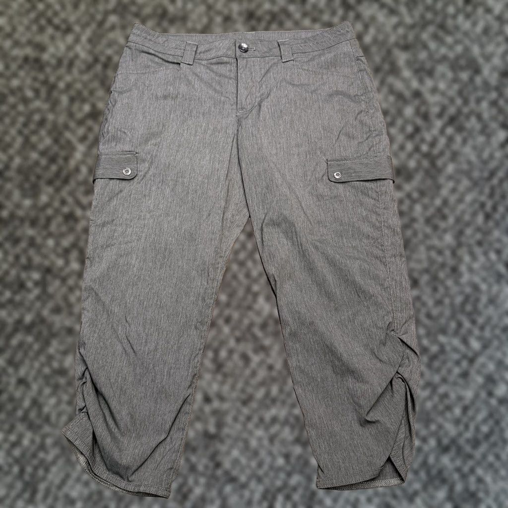 Eddie Bauer Eddie Bauer Travex Capri Cargo Pants Womens 8 Green Mid Rise Stretch Capris Tapered Leg Casual Travel Comfort Nylon Spandex Polyester Size 30" / US 8 / IT 44 - 1 Thumbnail