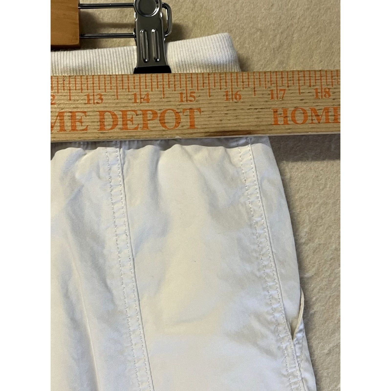 Calvin Klein Calvin Klein Jeans Cropped Pants White Size M-L Regular Twill Cotton Women Pants Crop Beach Summer Vacation Straight Front Zip Size 32" / US 10 / IT 46 - 3 Thumbnail