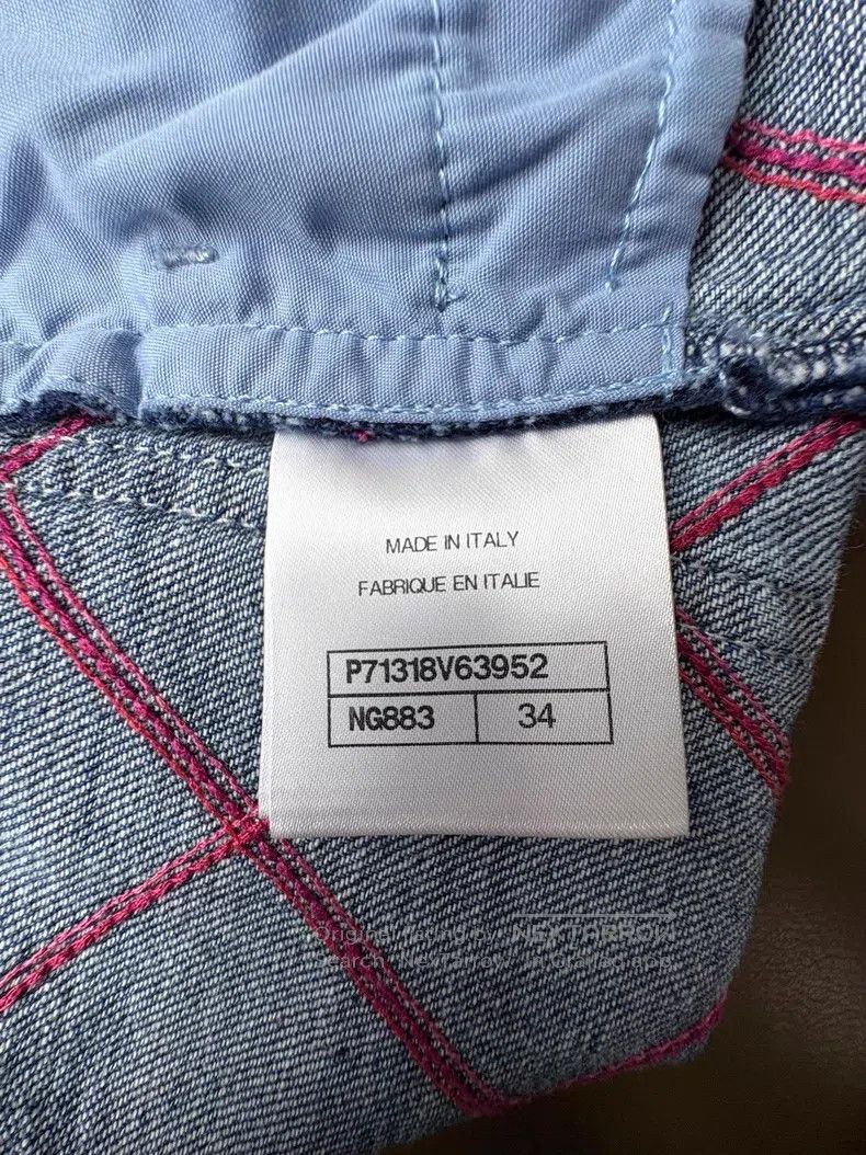 Chanel Chanel Diamond check denim shorts Size 42" / US 20 - 7 Thumbnail