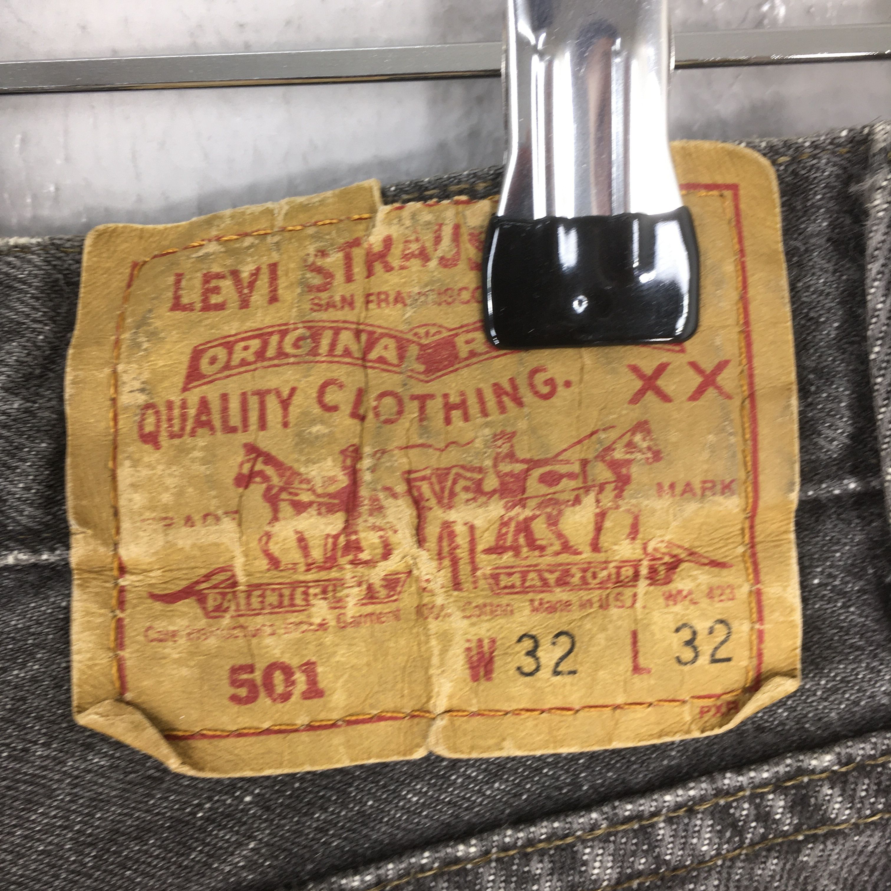 Levi's Size 29x30 Vintage 90s Levi's 501 Faded Black Jeans S277 Size US 29 - 10 Thumbnail