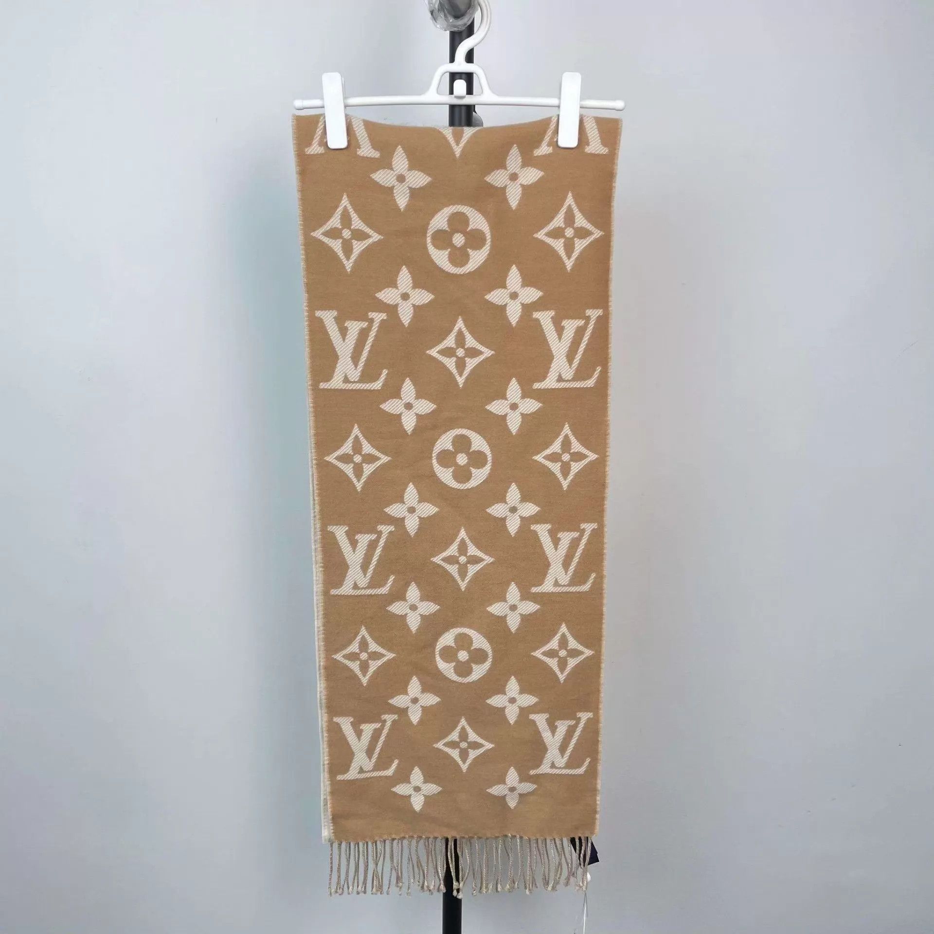 Louis Vuitton LV color blocked wool scarf Size ONE SIZE - 9 Thumbnail