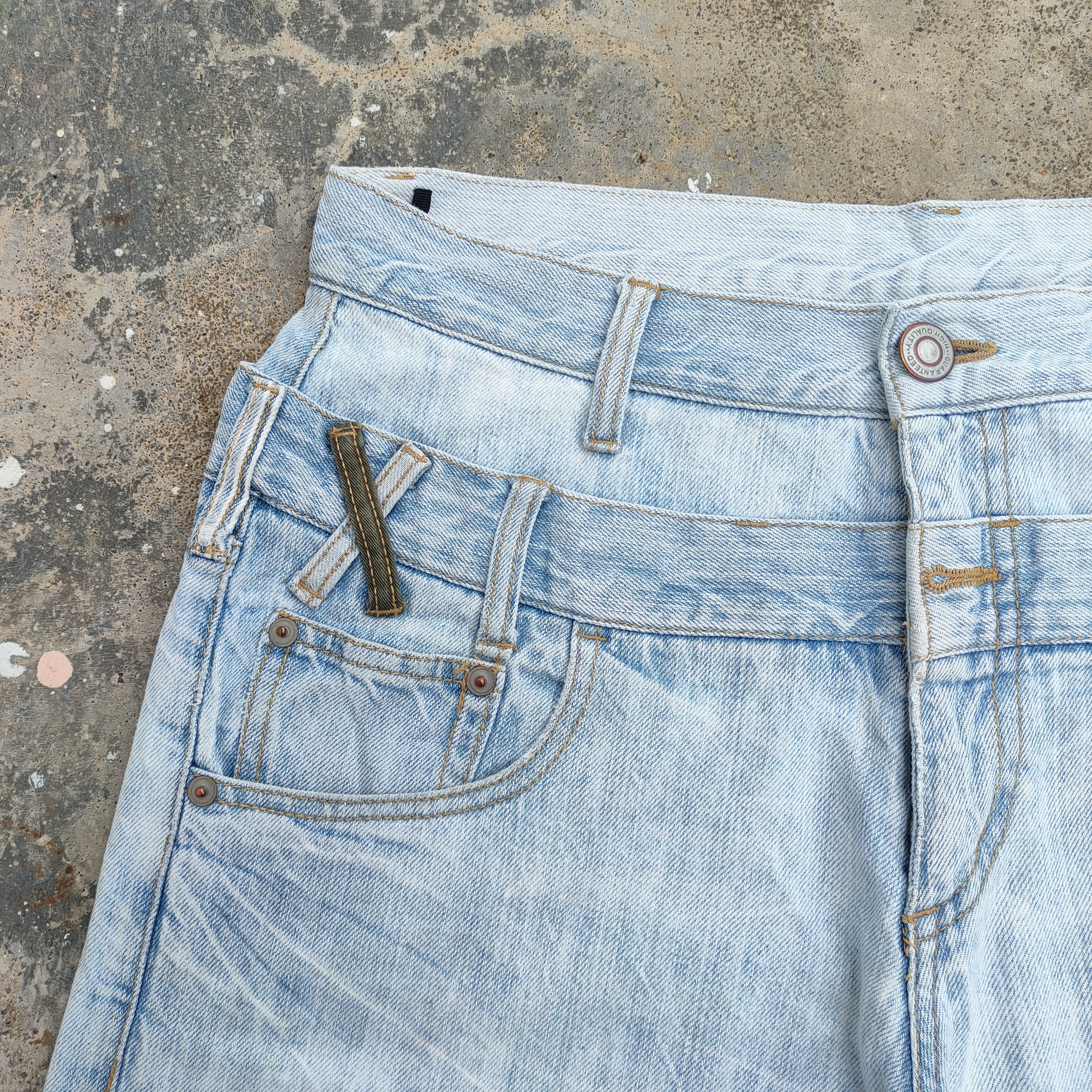 Japanese Brand VINTAGE DOUBLE WAIST JAPAN FADED RIPPED JEANS DENIM PANTS Size US 32 / EU 48 - 7 Thumbnail
