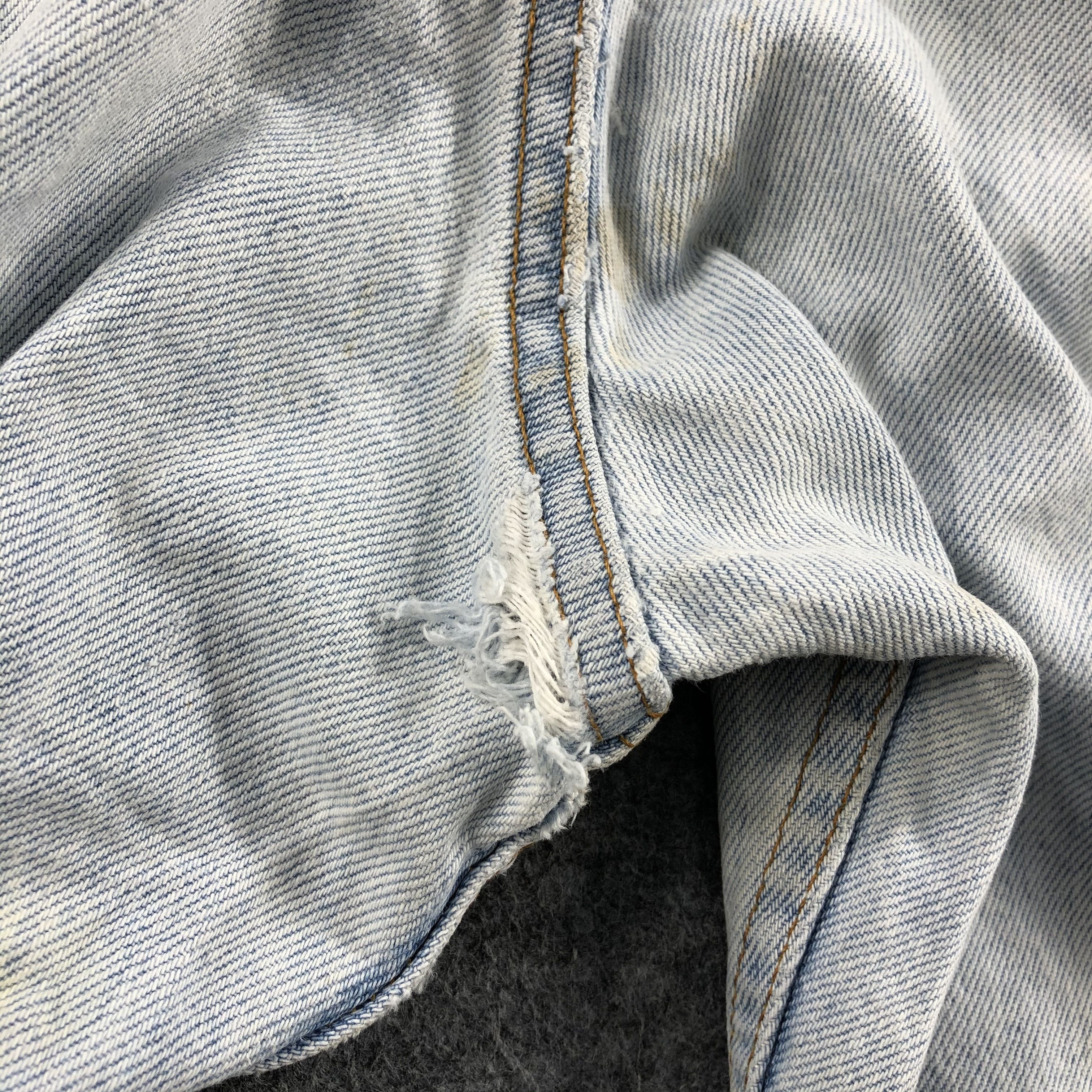 Levi's × Vintage Vintage Distress Levis Jeans Lot 550-JM807 Size US 38 / EU 54 - 7 Thumbnail