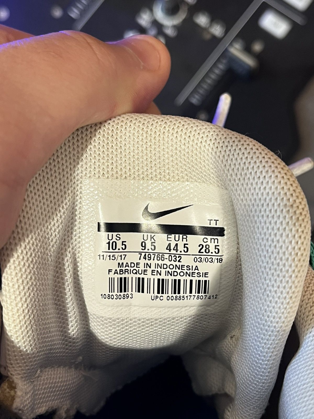 Nike Nike Air Max 95 Essential Clear Emerald 2018 Size US 10 / EU 43 - 6 Thumbnail