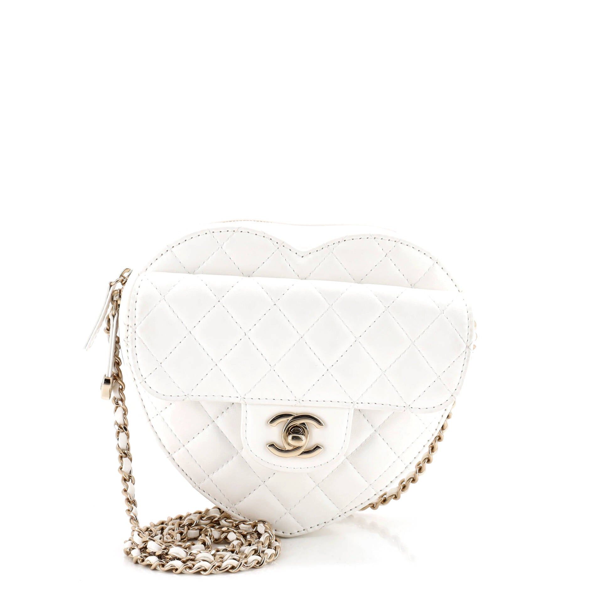 Chanel CC in Love Heart Bag Size ONE SIZE - 1 Thumbnail
