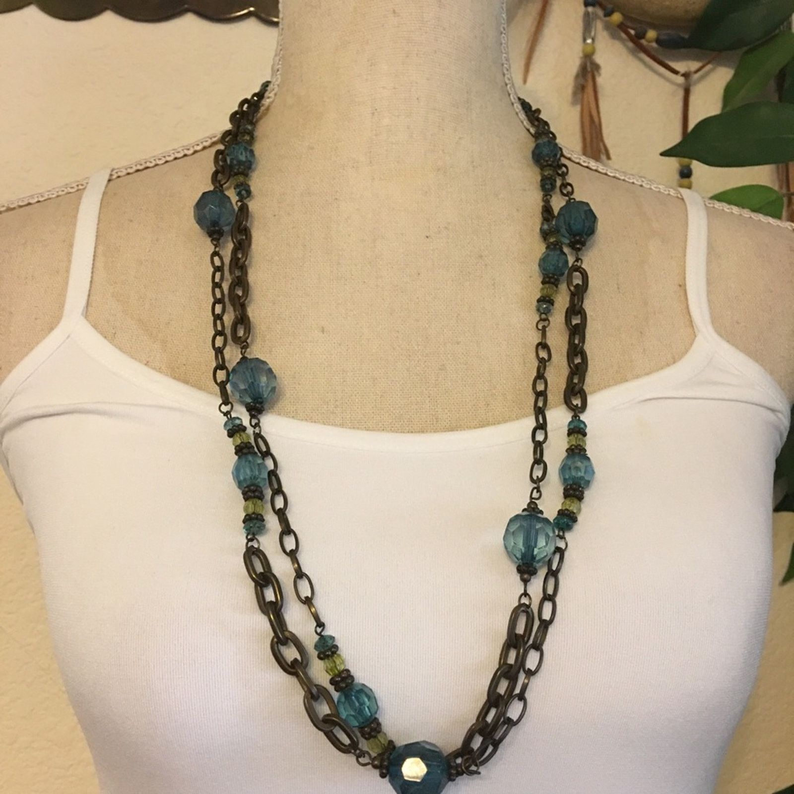 Vintage Vintage crackle glass bead brass tone necklace Size ONE SIZE - 1 Thumbnail