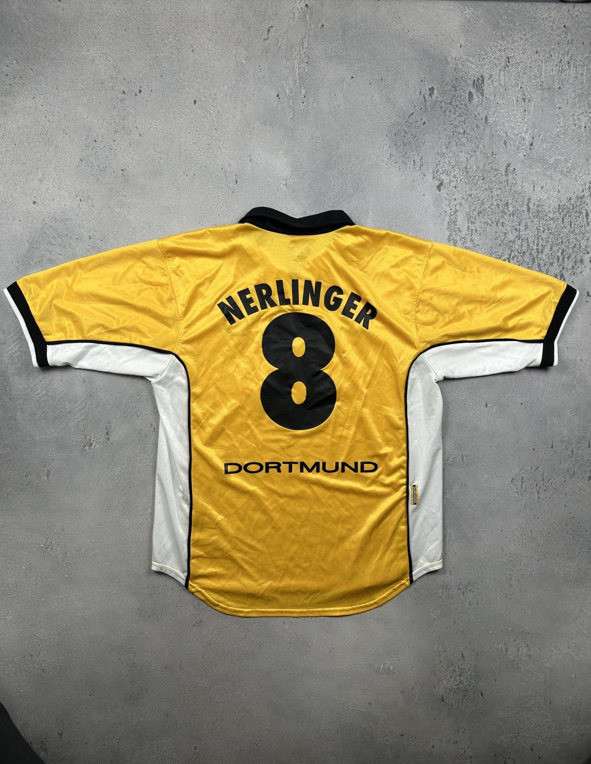Nike Vintage Nike Borussia Dortmund Nerlinger 8 Football Jersey Size US L / EU 52-54 / 3 - 9 Thumbnail