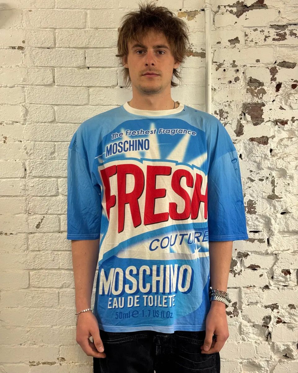 Moschino SS2019 Moschino Blue Fresh Fragrance Bottle T-Shirt Size US L / EU 52-54 / 3 - 2 Thumbnail