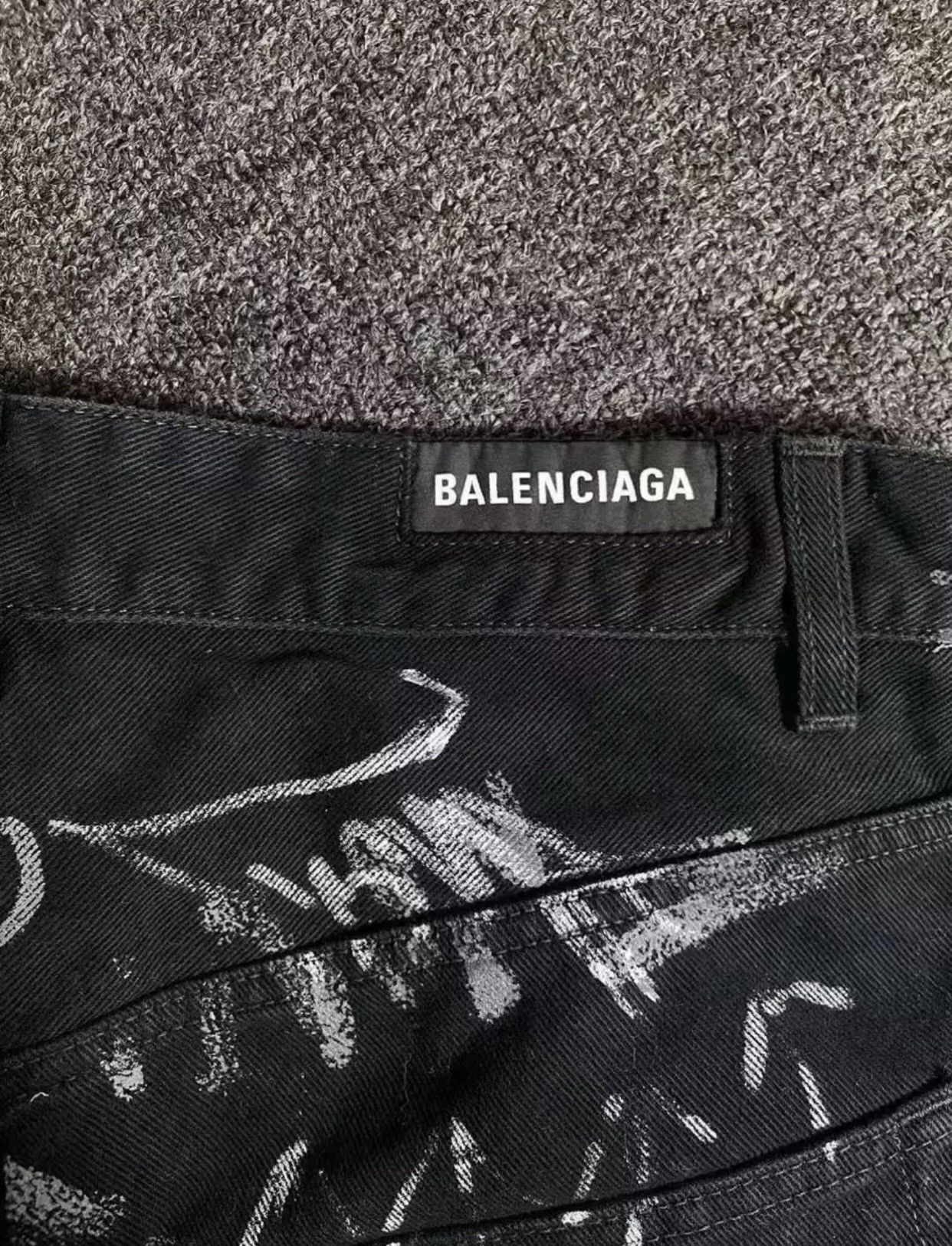 Balenciaga Balenciaga black hand-painted monogrammed logo jeans 2412- Size US 28 / EU 44 - 4 Thumbnail