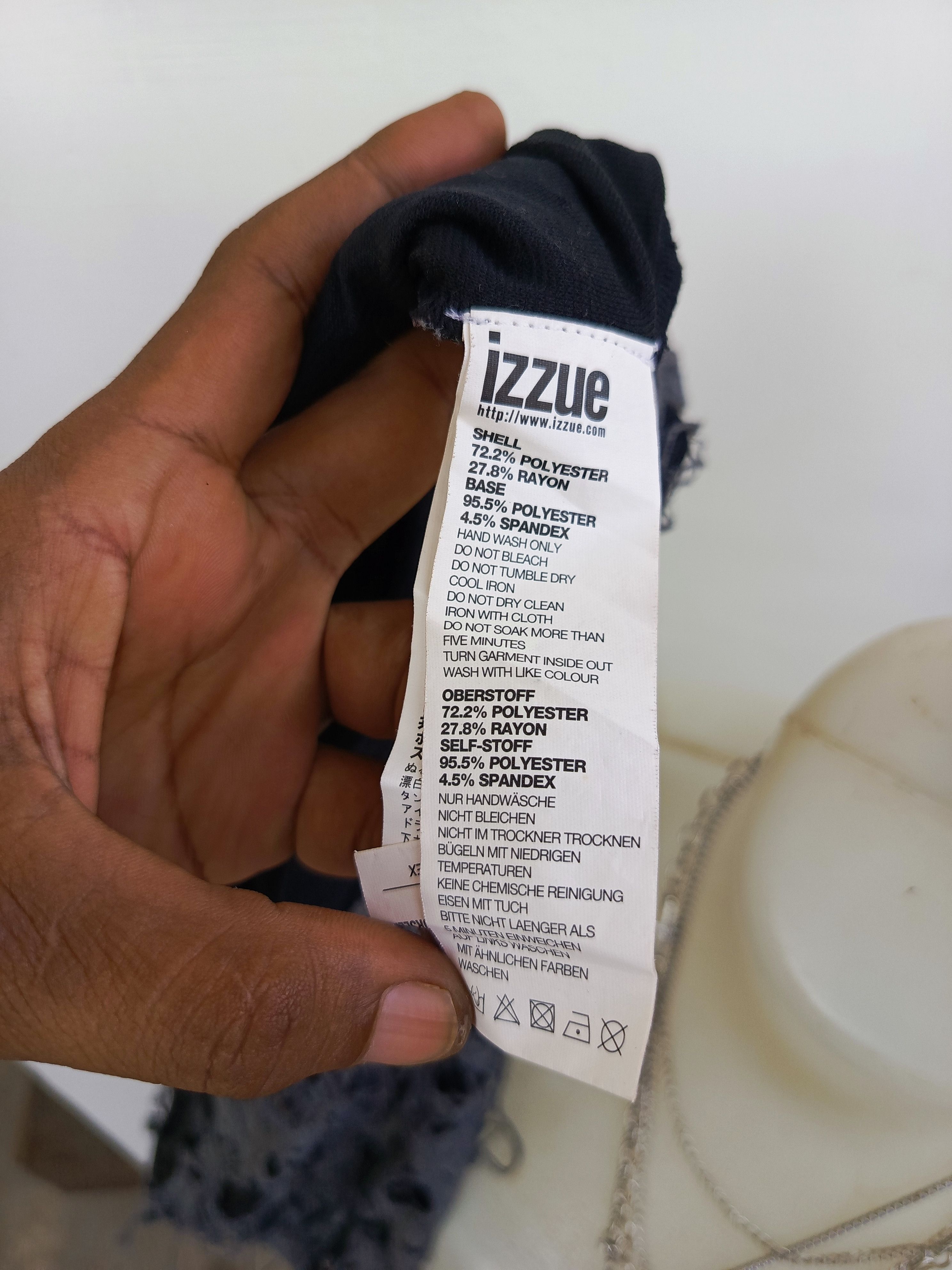 izzue IZZUE Extreme Distressed Grunge Punk Tee Size M / US 6-8 / IT 42-44 - 8 Thumbnail