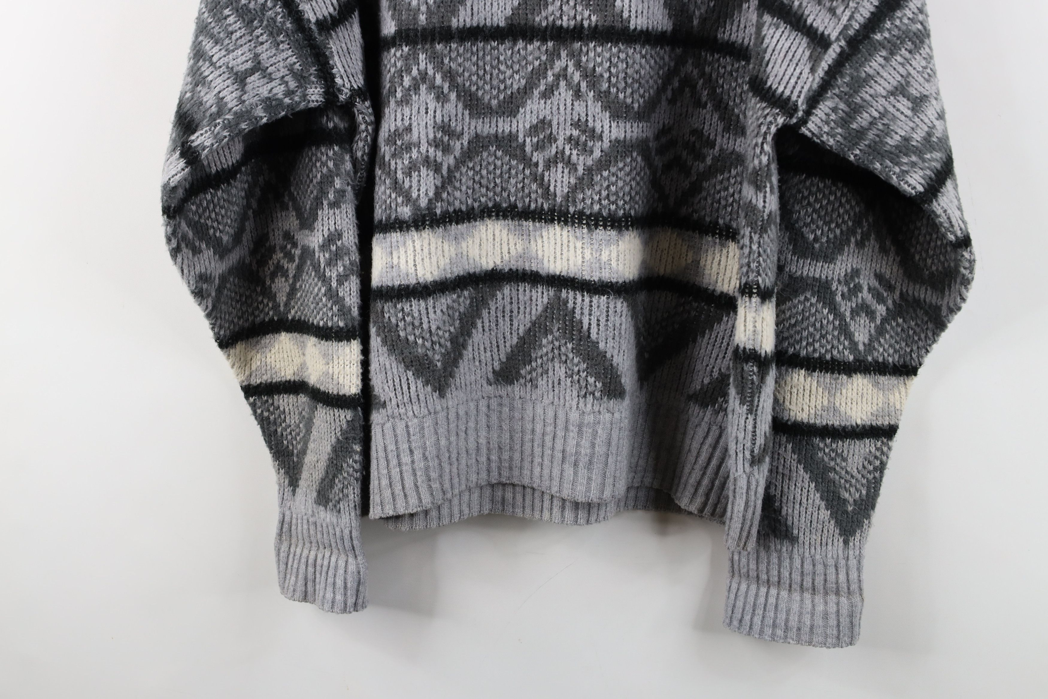Vintage Vintage 90s Streetwear Fair Isle Knit Crewneck Sweater Size US L / EU 52-54 / 3 - 11 Thumbnail