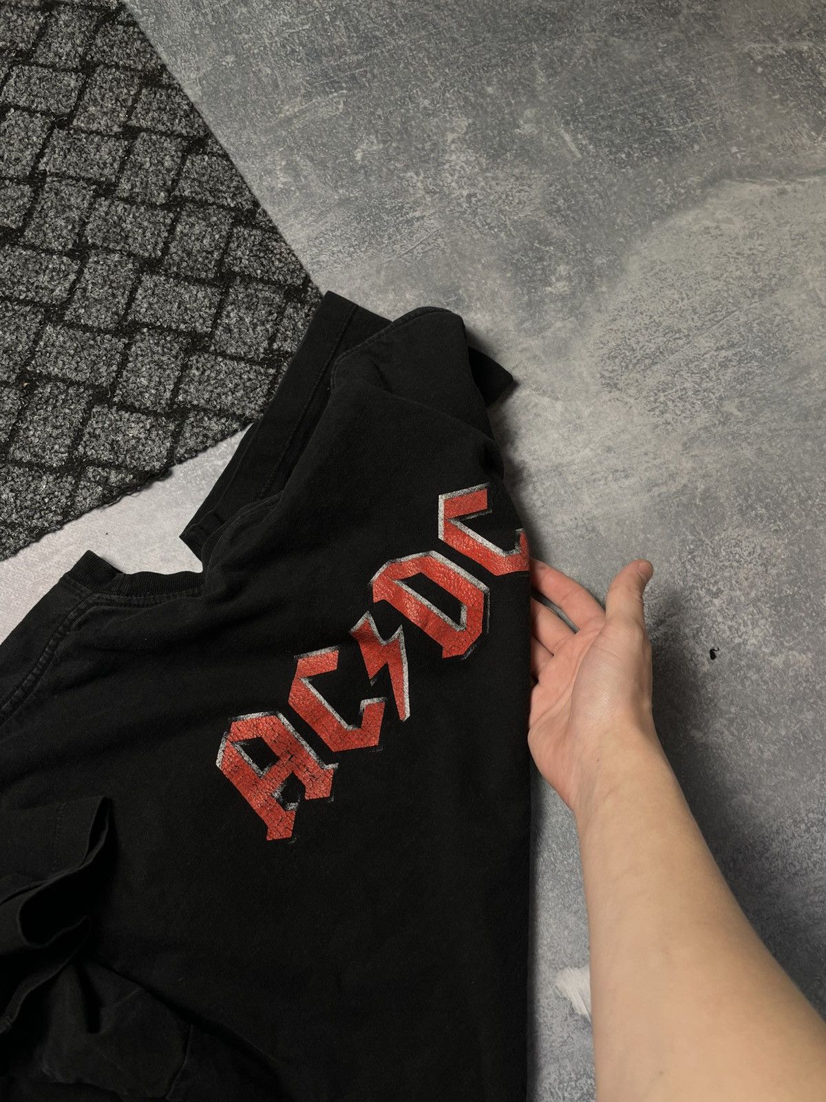 AC/DC × Band Tees Vintage Ac Dc Family Jewels Tee / Ac Dc RockBand Y2K T-shirt Size US L / EU 52-54 / 3 - 5 Thumbnail