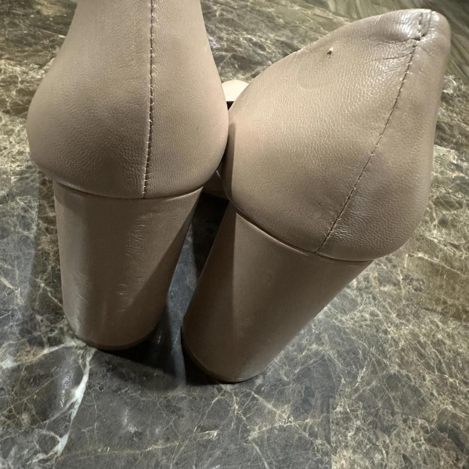 Vince Camuto Vince Camuto Women's Tan and Brown Court Size US 11 / IT 41 - 3 Thumbnail