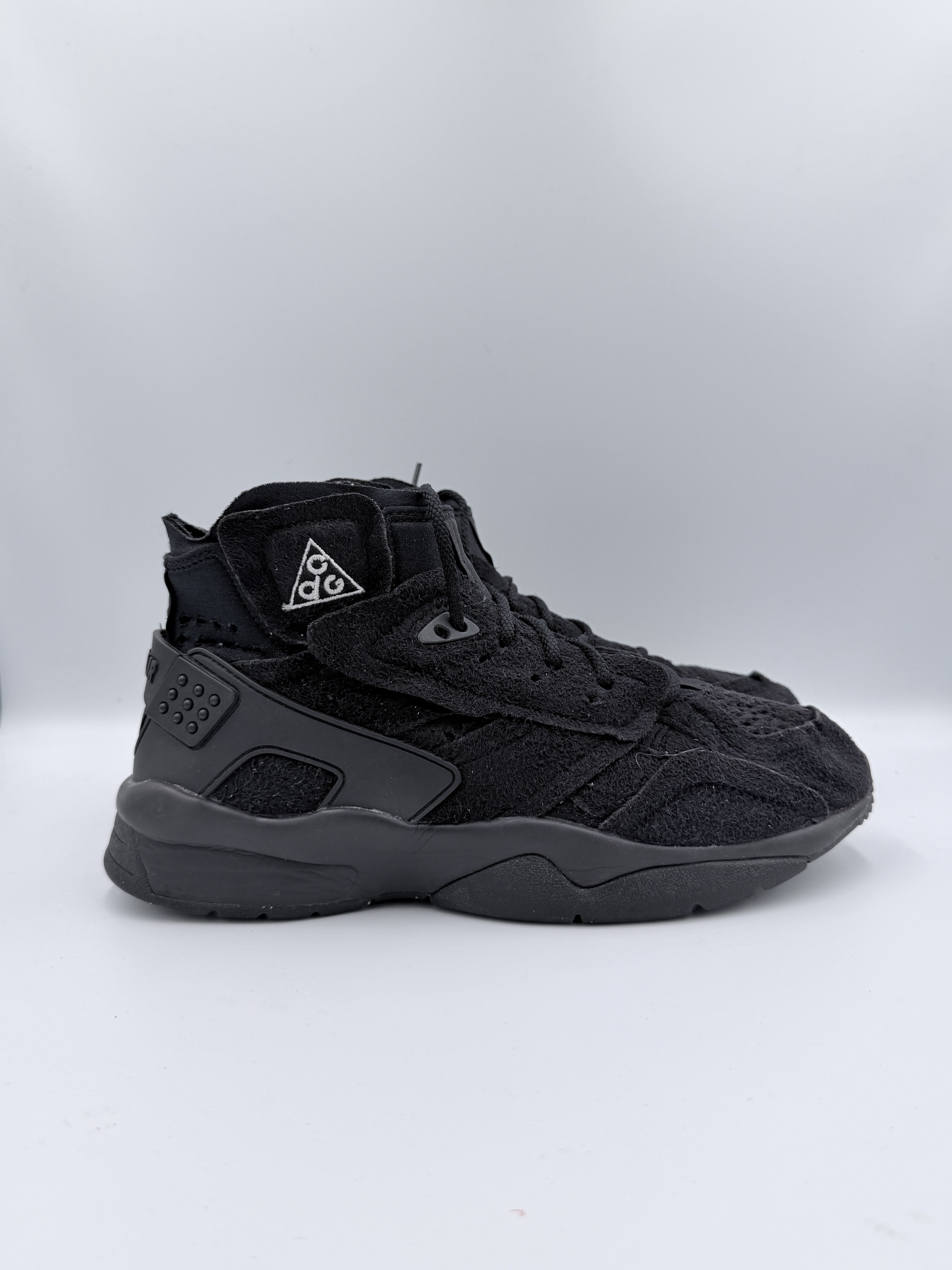 Comme des Garcons × Nike ACG CDG Nike Air Mowabb Black ACG Size US 9.5 / EU 42-43 - 2 Thumbnail
