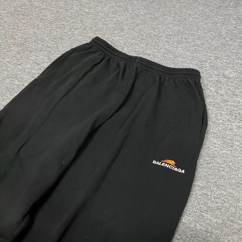 Balenciaga Balenciaga size M Limited embroidered trousers in the Year Size US 28 / EU 44 - 3 Thumbnail