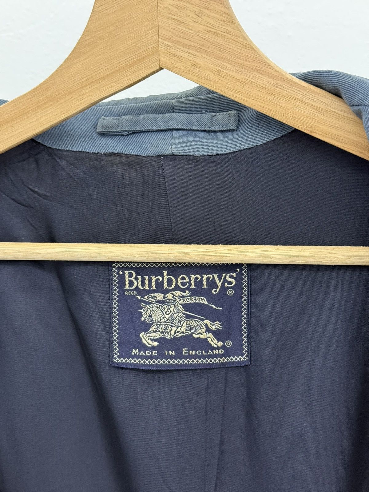 Burberry Vintage 1990s Burberry’s Coat Made in ENGLAND Casual Style Size S / US 4 / IT 40 - 9 Thumbnail