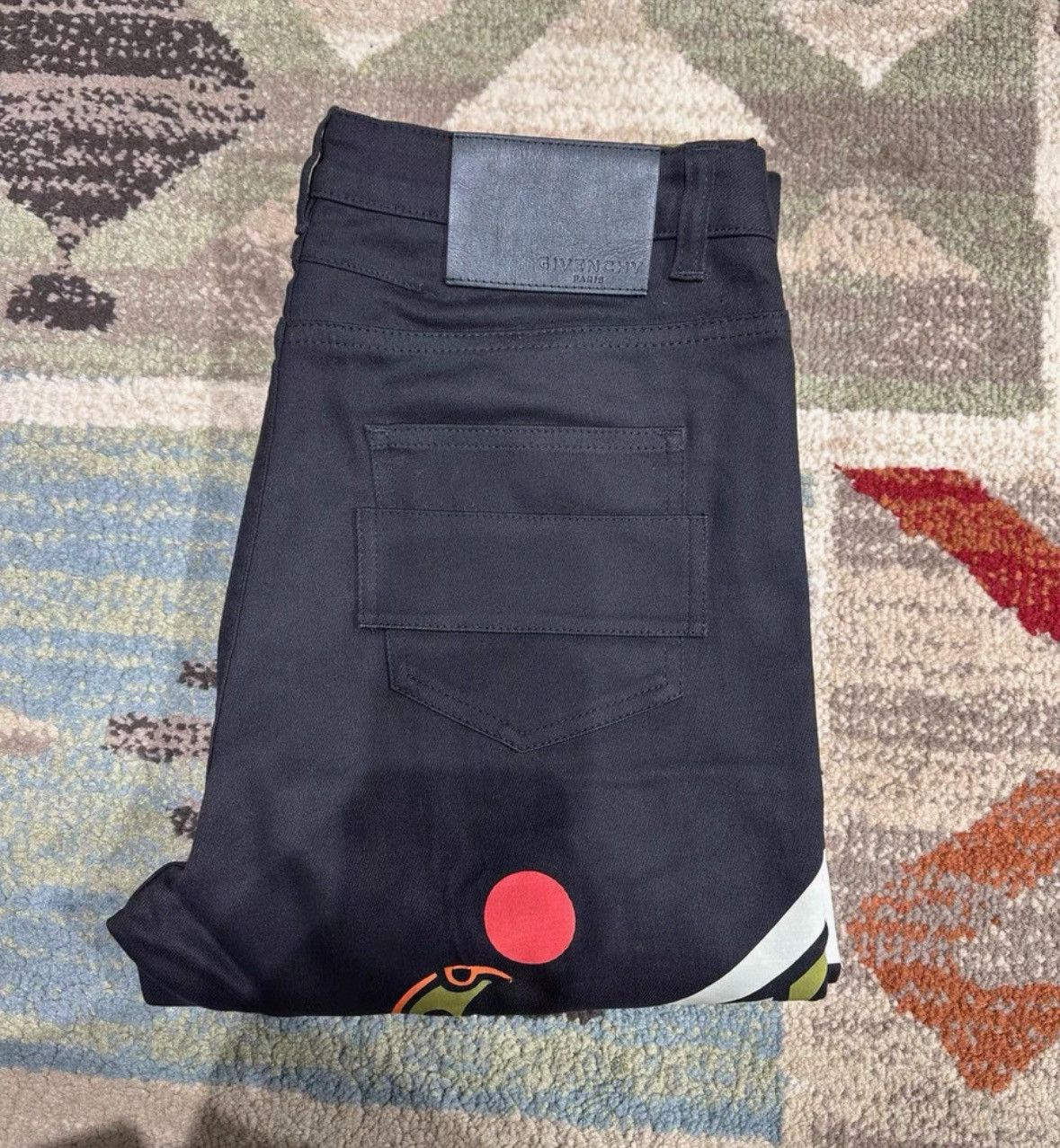 Givenchy Givenchy Ancient Egyptian Totem Print Pants 2506-Nextarrow Size US 40 / EU 56 - 4 Thumbnail
