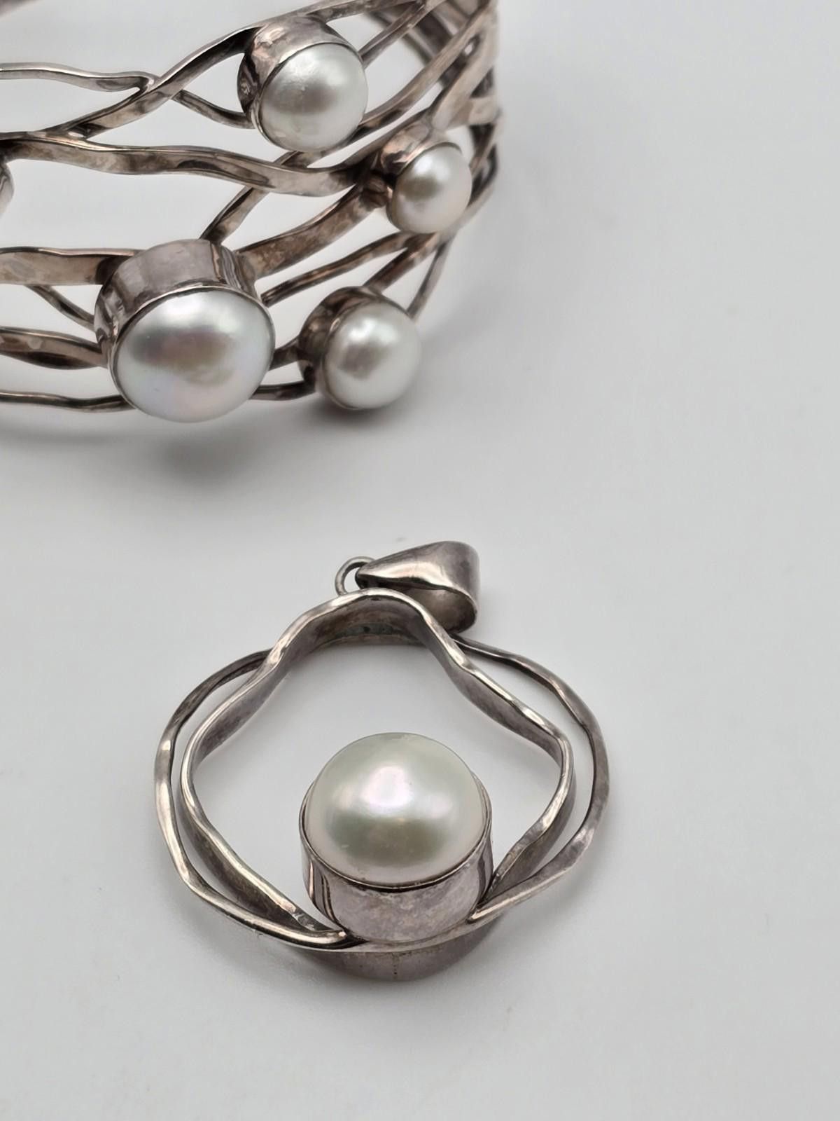 J.S. Homestead Sterling Pearl Cuff Bracelet & Pendant Set Size ONE SIZE - 3 Thumbnail
