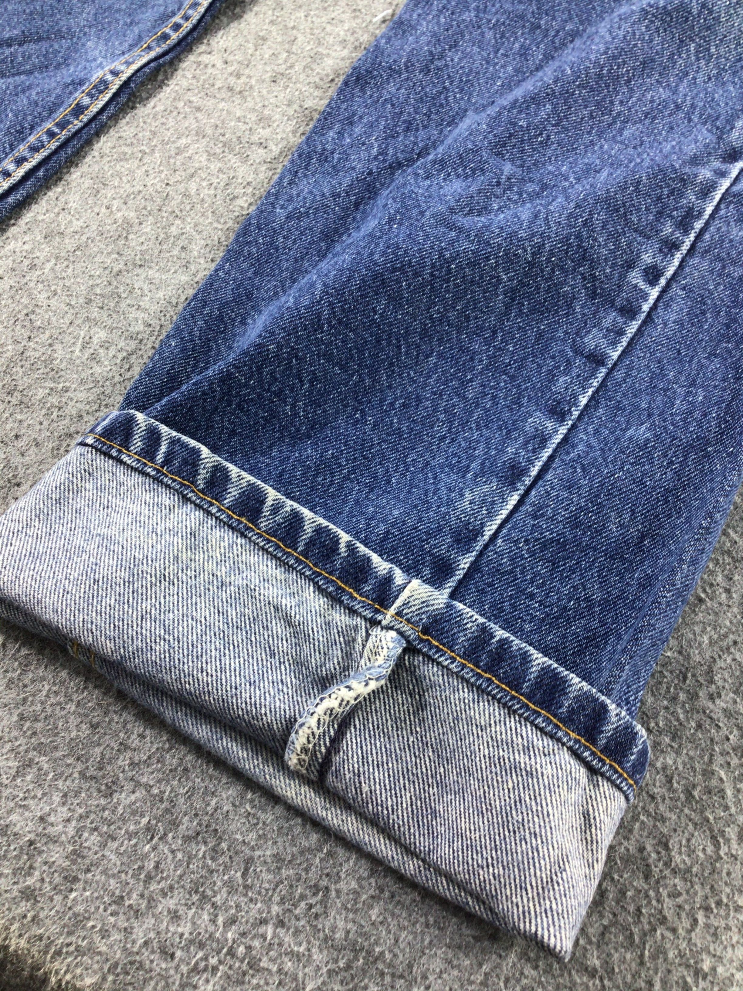 Levi's Vintage Levis 505 Jeans Faded Blue Distressed Denim KJ179 Size US 34 / EU 50 - 7 Thumbnail