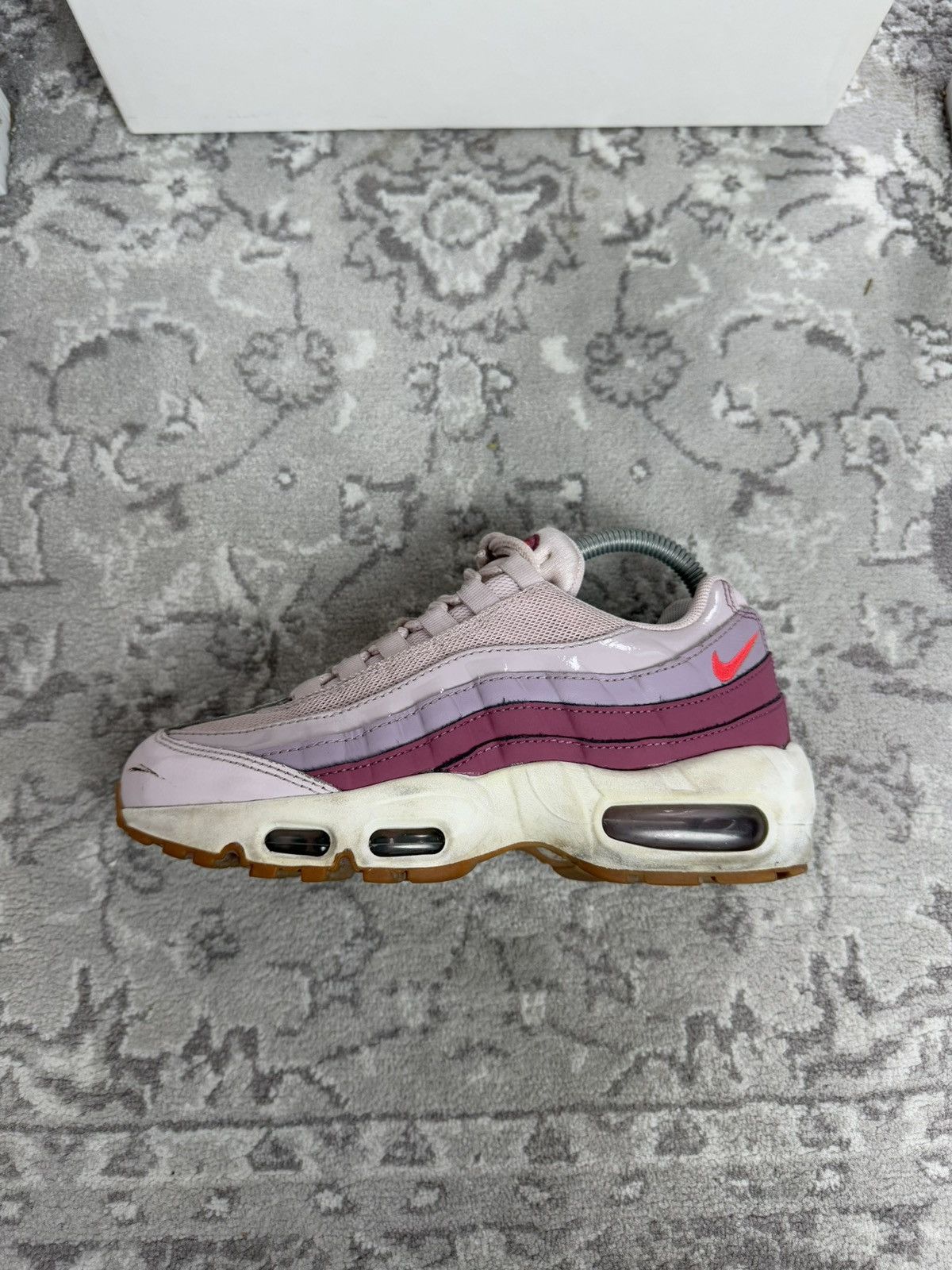 Nike × Vintage Nike Air max 95 barely rose hot punch pink US 6.5 gorpcore Size US 6.5 / IT 36.5 - 6 Thumbnail