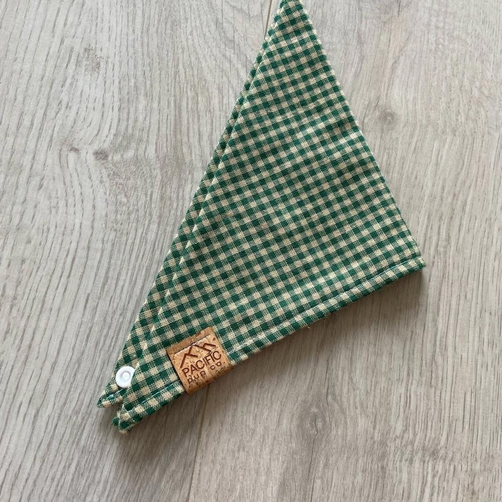 Designer Pacific Pup Co Green Plaid Dog Bandana Size ONE SIZE - 3 Thumbnail
