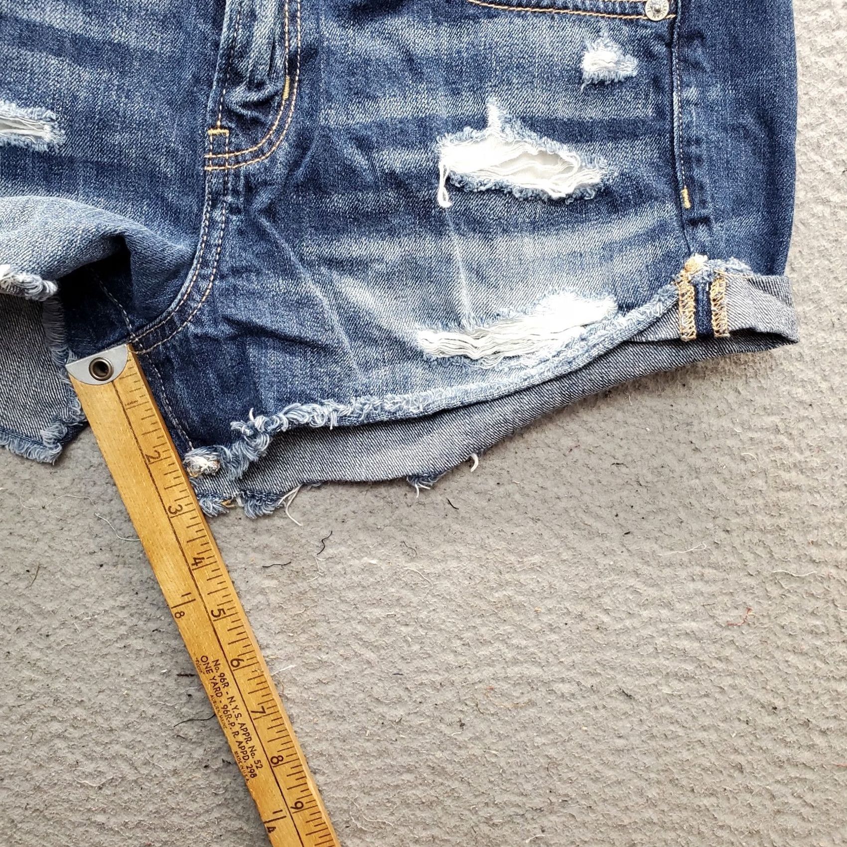 American Eagle Outfitters American Eagle Outfitters Tomgirl Shortie Shorts Womens 4 Blue Denim Distressed Shirt Size 27" / US 4 / IT 40 - 4 Thumbnail
