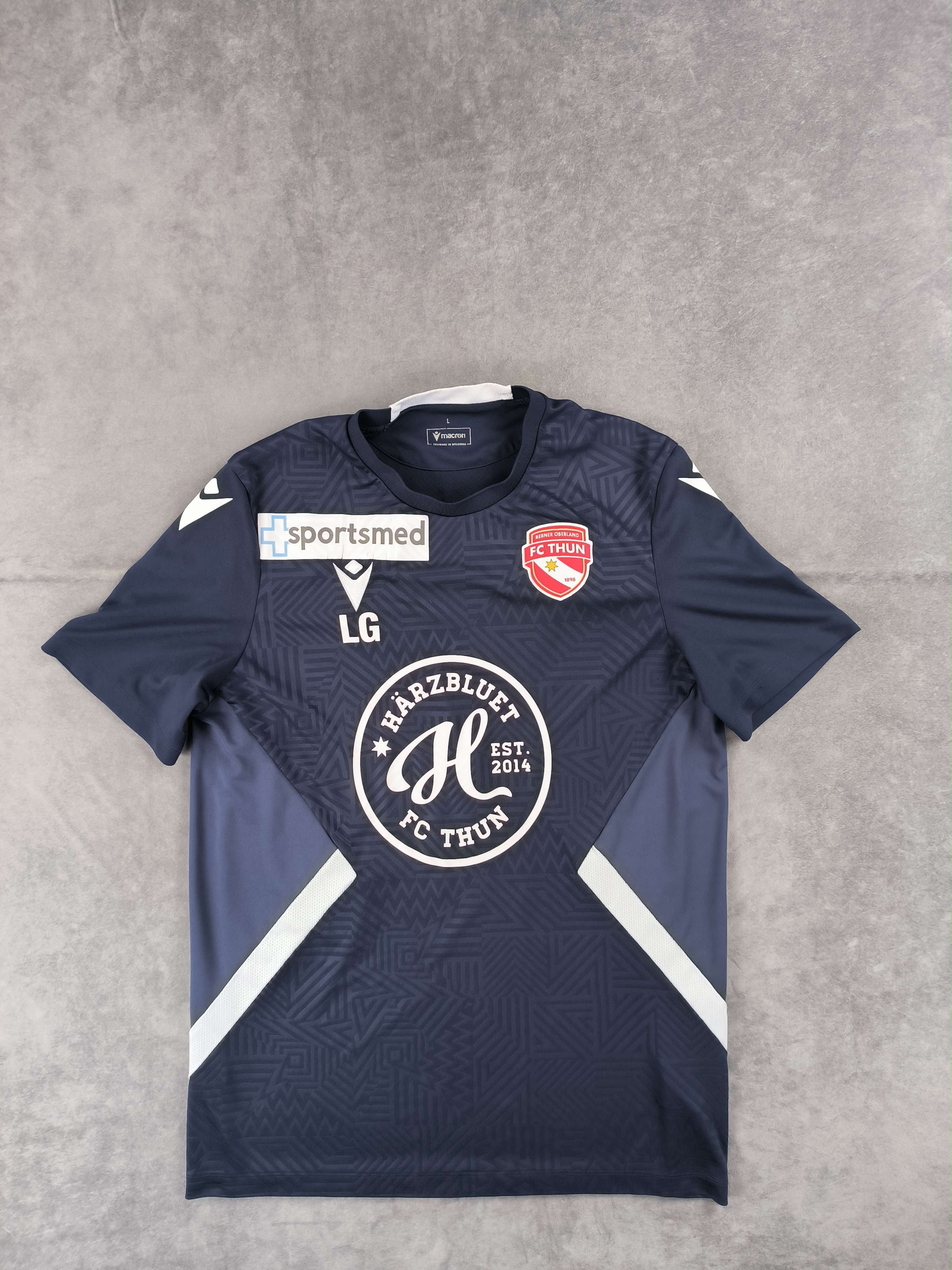 Macron FC Thun Macron training football jersey shirt size L Size US L / EU 52-54 / 3 - 1 Thumbnail
