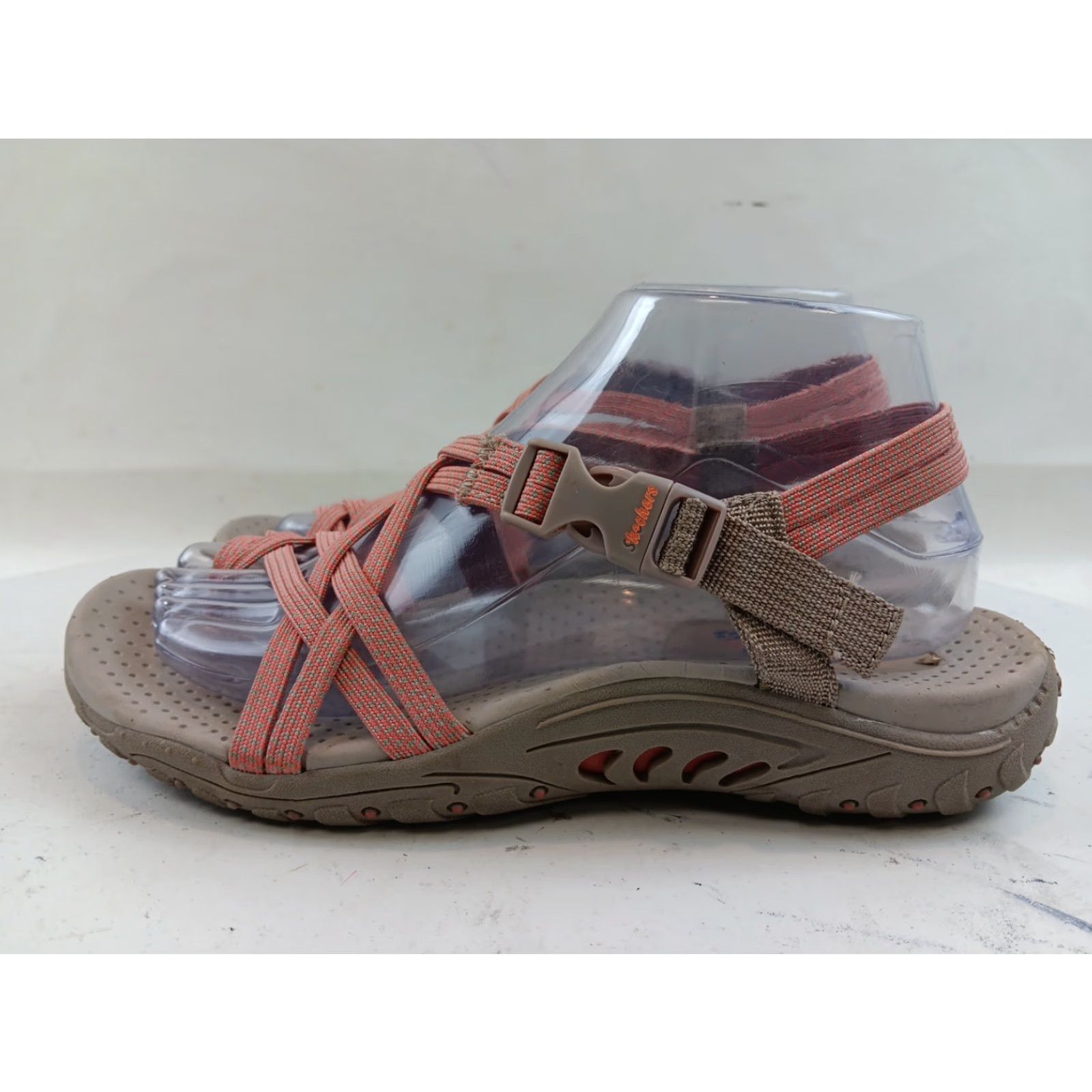 SKECHERS Skechers Reggae Irie Mon Sandals Woman’s Size 7 Taupe Coral Backstrap Geometric Clip Wedge Size US 7 / IT 37 - 4 Thumbnail