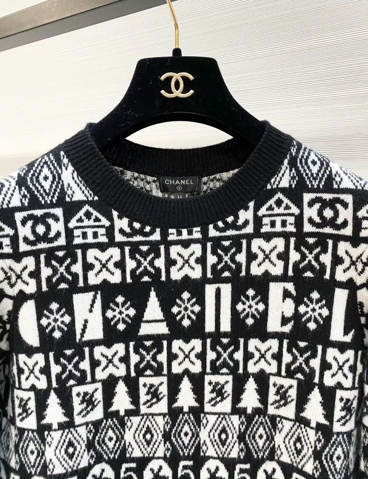 Chanel Chanel Block Logo Cashmere Sweater J33 Size XXS / US 00 / IT 34 - 3 Thumbnail