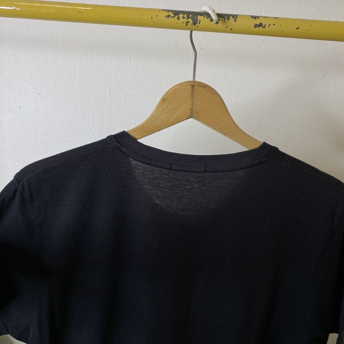 Uniqlo Uniqlo UT x Transformers Collaboration T Shirt Size US M / EU 48-50 / 2 - 10 Thumbnail