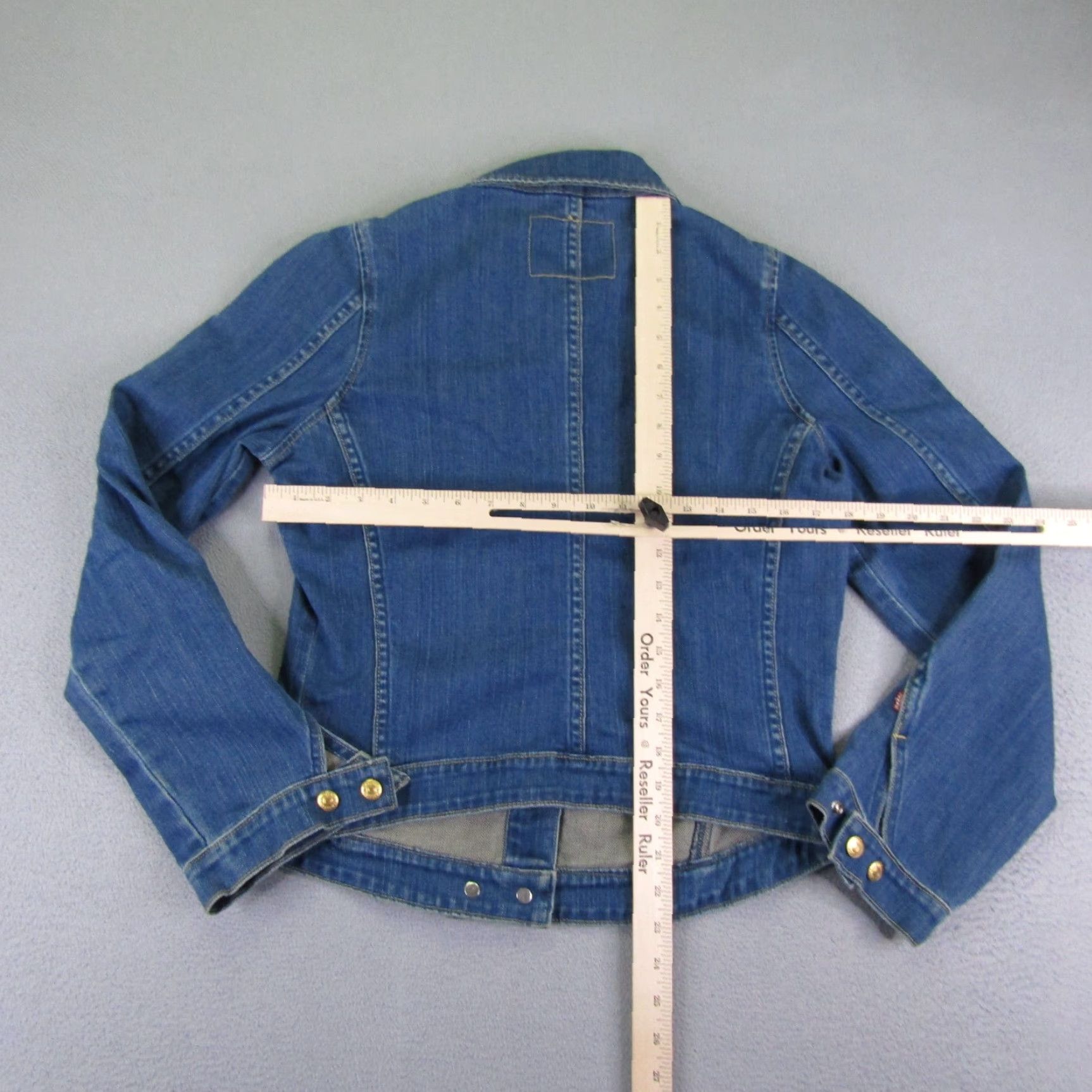 Levi's VINTAGE Levi's Denim Jacket Women's Large Blue Trucker Button Up Red Tab Y2K Jacket Women L Blue Denim Size 36" / US 14 / IT 50 - 4 Thumbnail