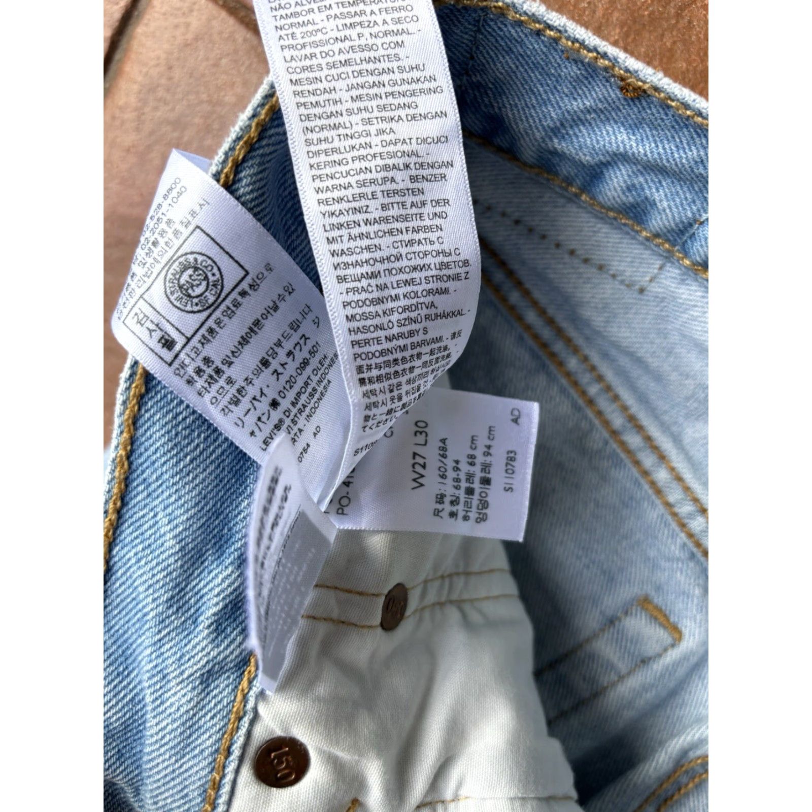 Levi's VINTAGE Levi's 501 Jeans Womens 27x30 Floral Patch 150th Anniversary Blue Denim Size 27" / US 4 / IT 40 - 2 Thumbnail
