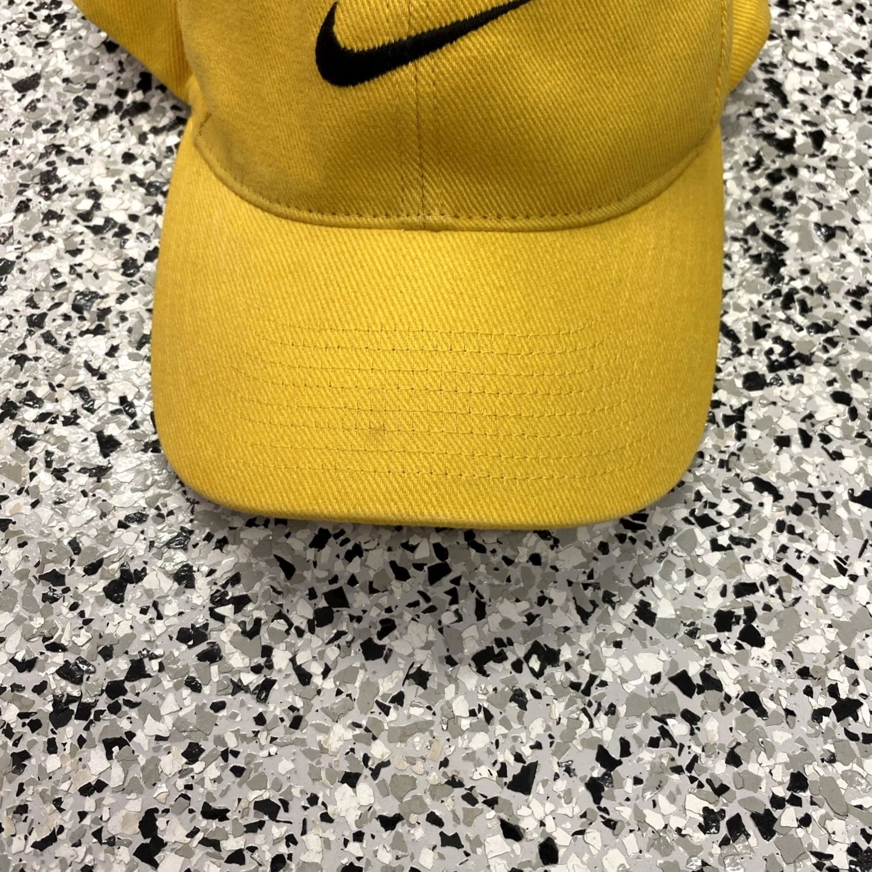 Nike VINTAGE Nike Baseball Cap Hat Mens One Size Yellow Adjustable 90s Center Check Swoosh Dad Cap Size ONE SIZE - 2 Thumbnail