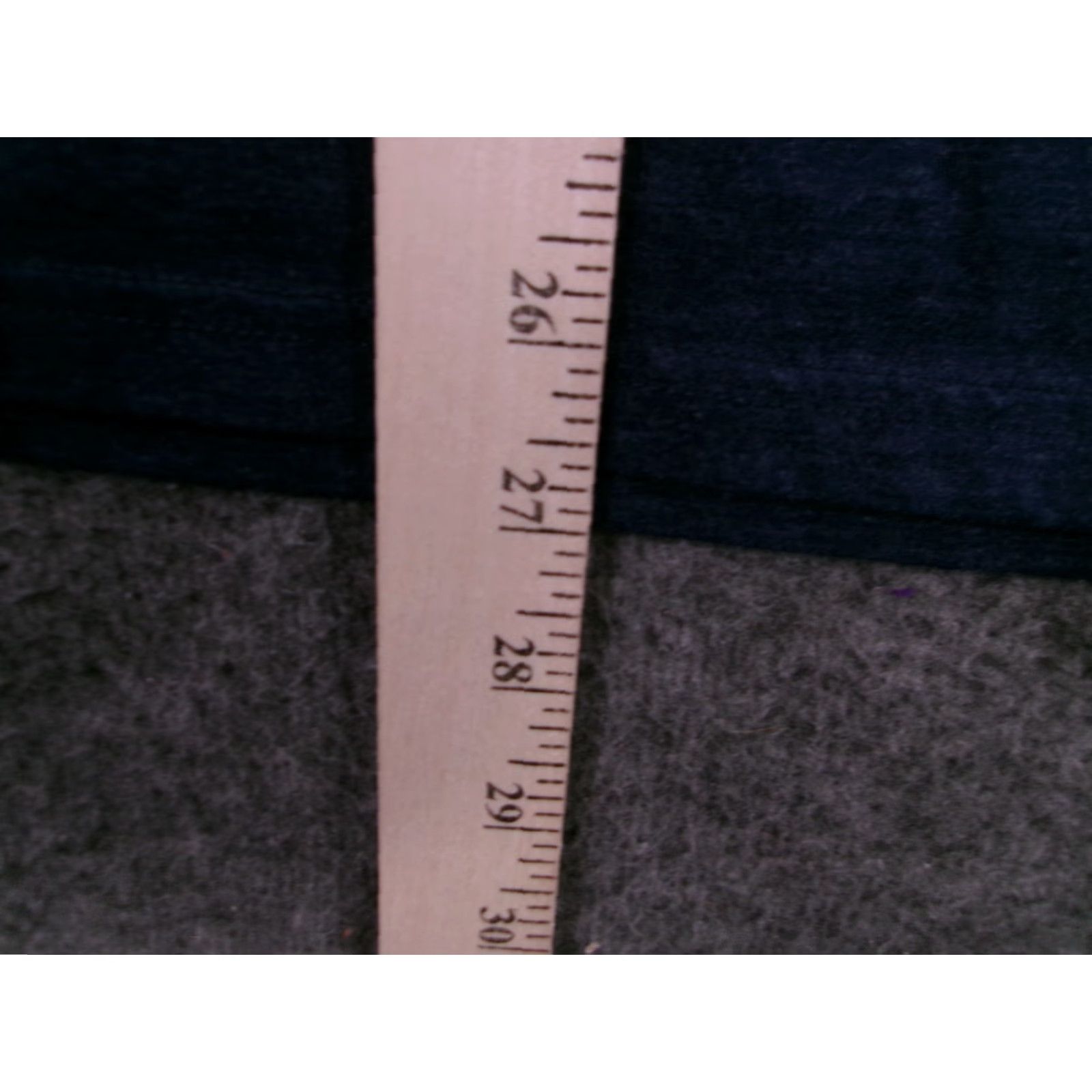 Van Heusen Van Heusen Shirt Men XL Gray Traveler Classic Fit Casual Basic Everyday Size US XL / EU 56 / 4 - 5 Thumbnail