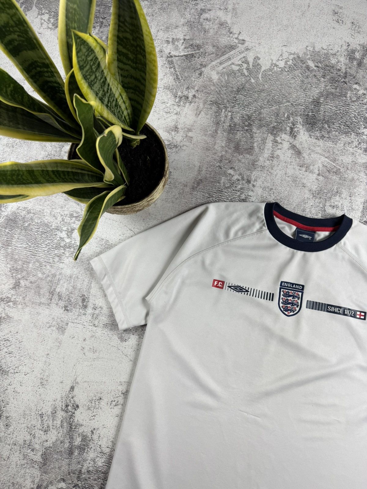 Umbro England National Soccer Football 00s Jersey Blockcore T Shirt Tee Size US L / EU 52-54 / 3 - 5 Thumbnail