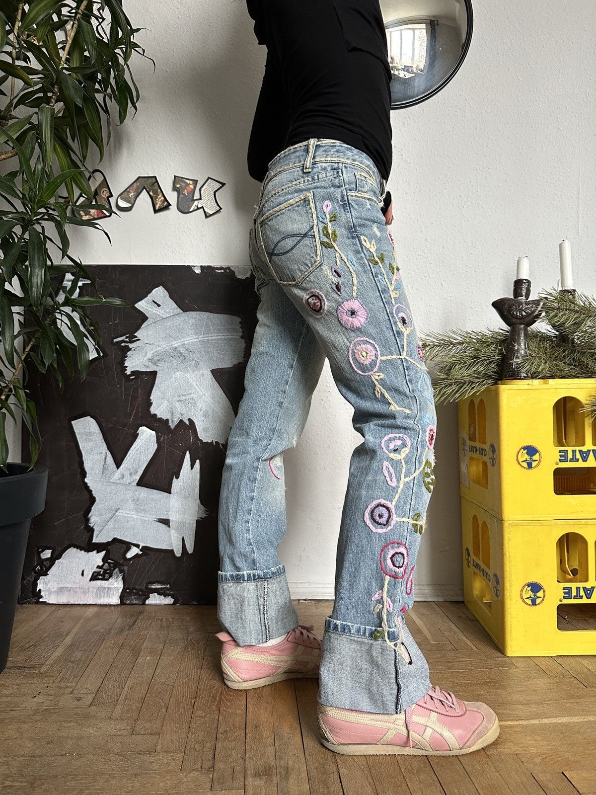 Japanese Brand Embroidery Bohemian Hippe Retro Floral Loose Fit Jeans Size 29" - 5 Thumbnail