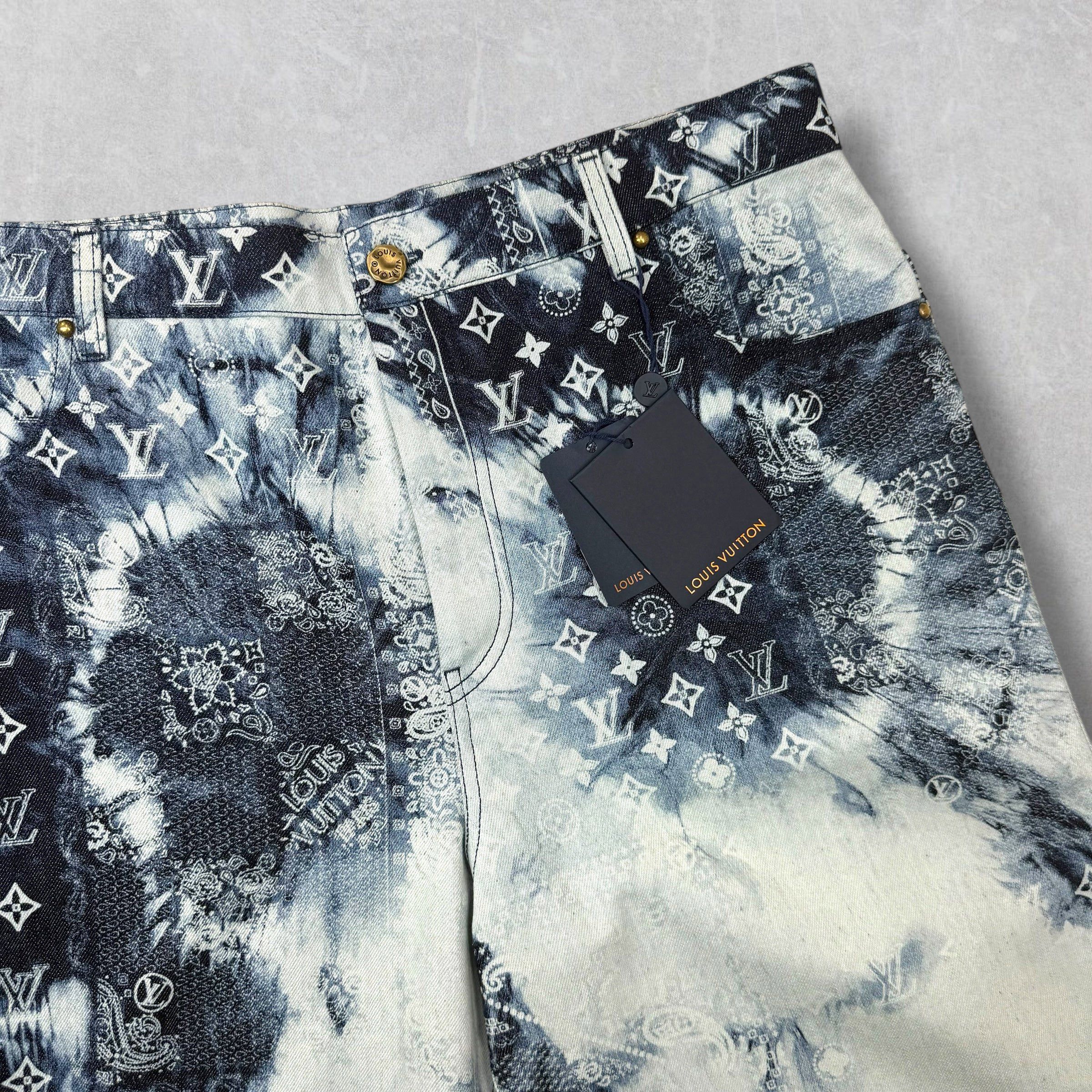 Louis Vuitton Louis Vuitton Monogram Bandana Shorts 38 Size US 38 / EU 54 - 4 Thumbnail