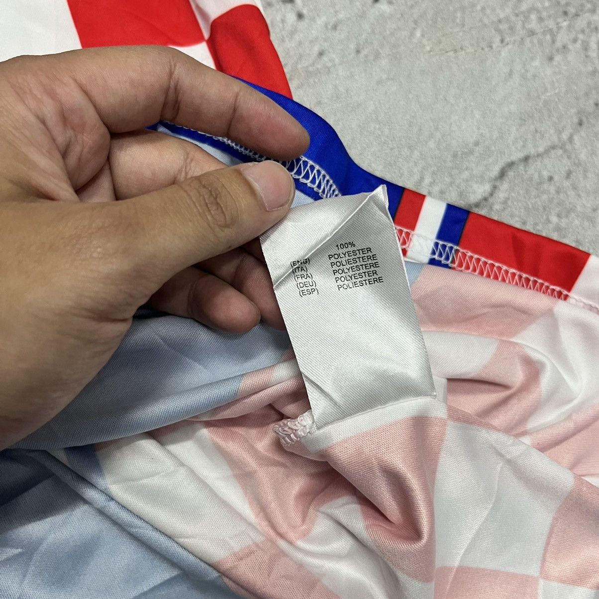 Lotto Sport Vintage Croatia 1998 Away Size US L / EU 52-54 / 3 - 7 Thumbnail